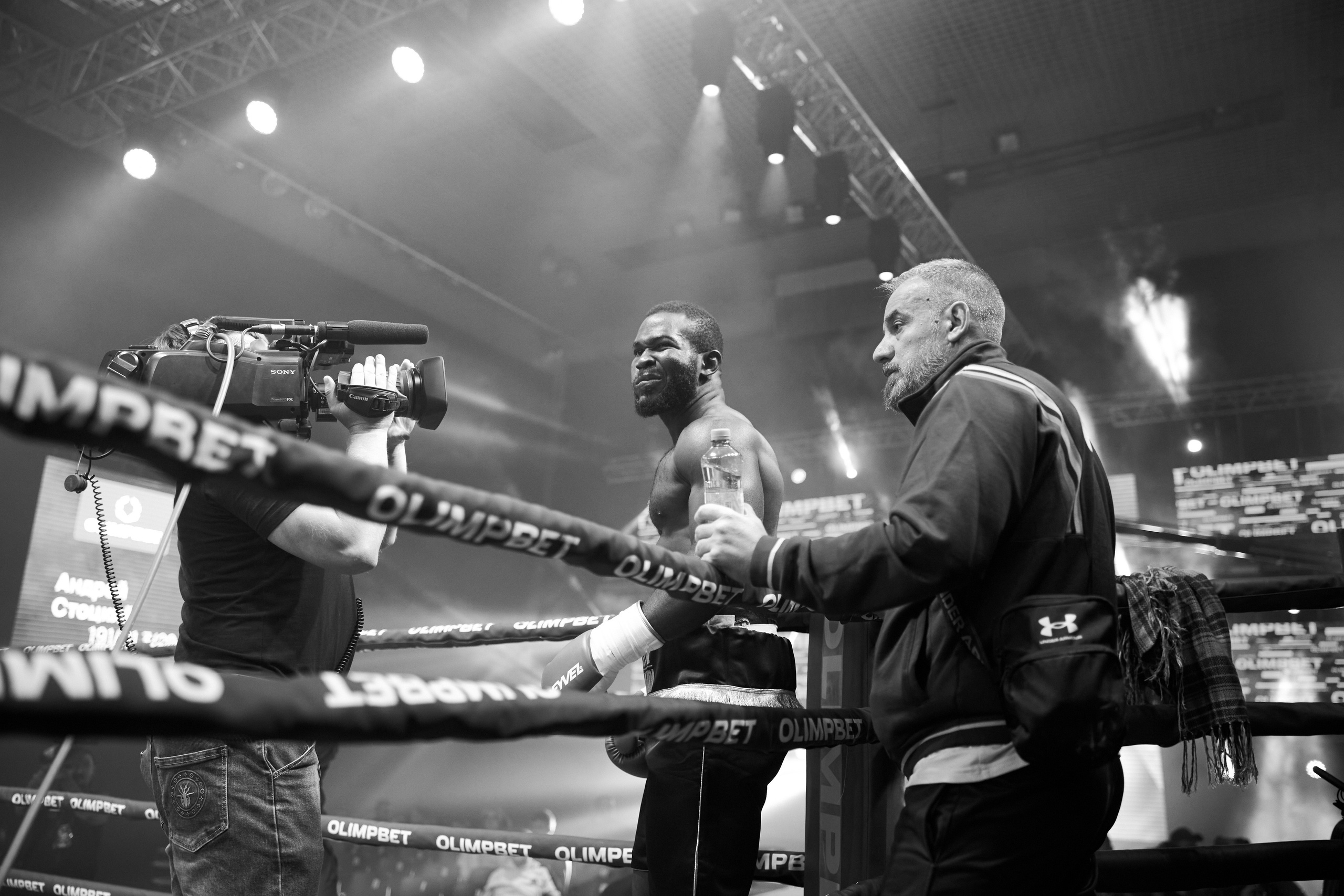 Бокс на Волге. Супер-быстрый репортажный фотограф в Самаре Ринат Калимуллин