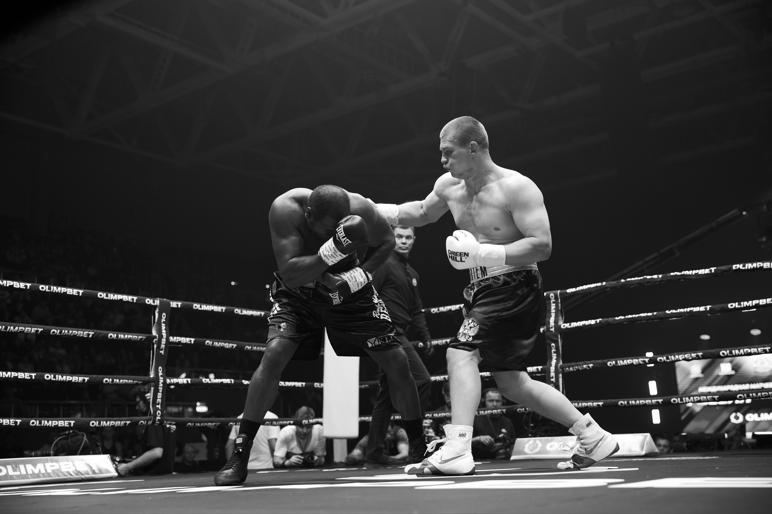 Бокс на Волге. Супер-быстрый репортажный фотограф в Самаре Ринат Калимуллин