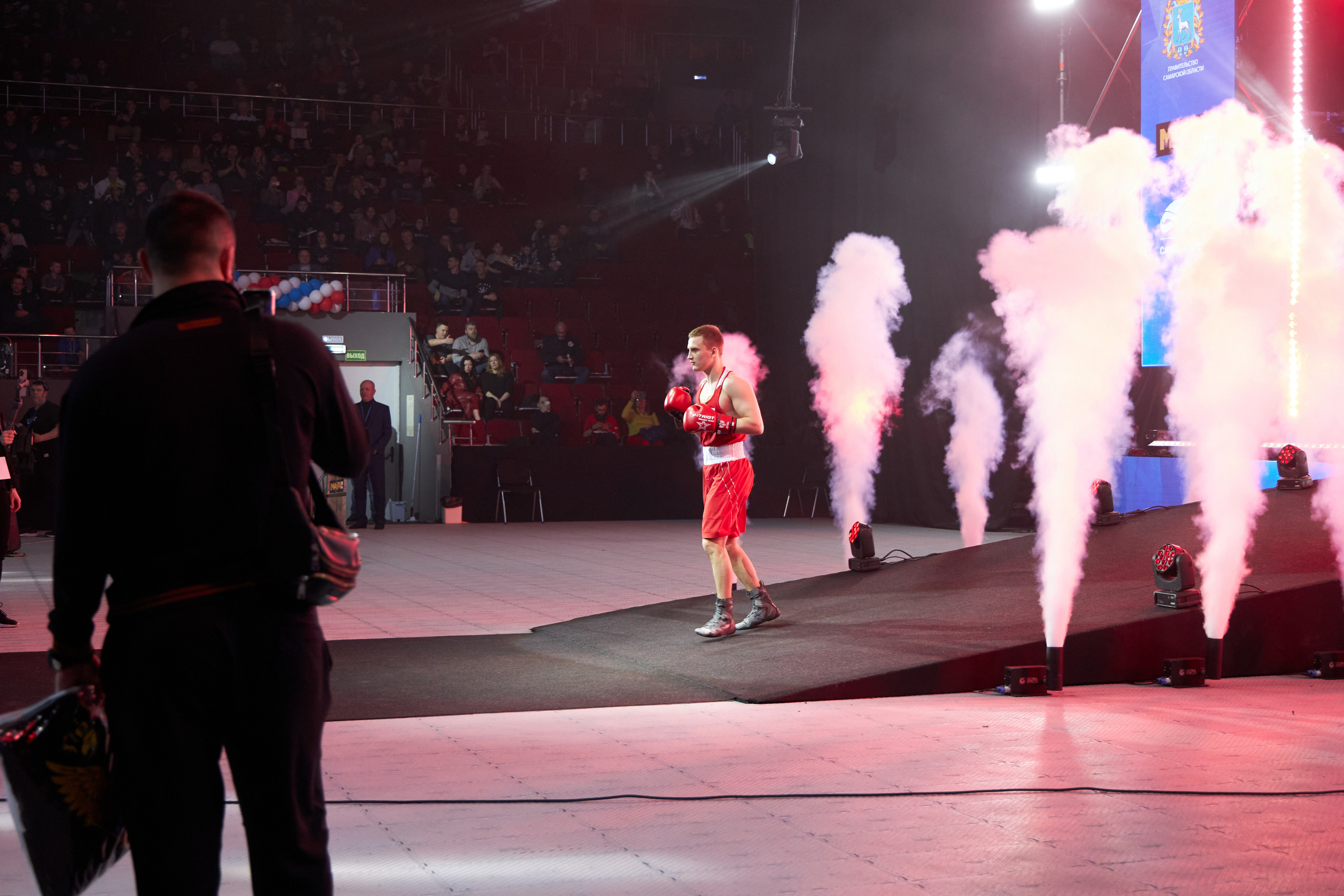 Бокс на Волге. Супер-быстрый репортажный фотограф в Самаре Ринат Калимуллин