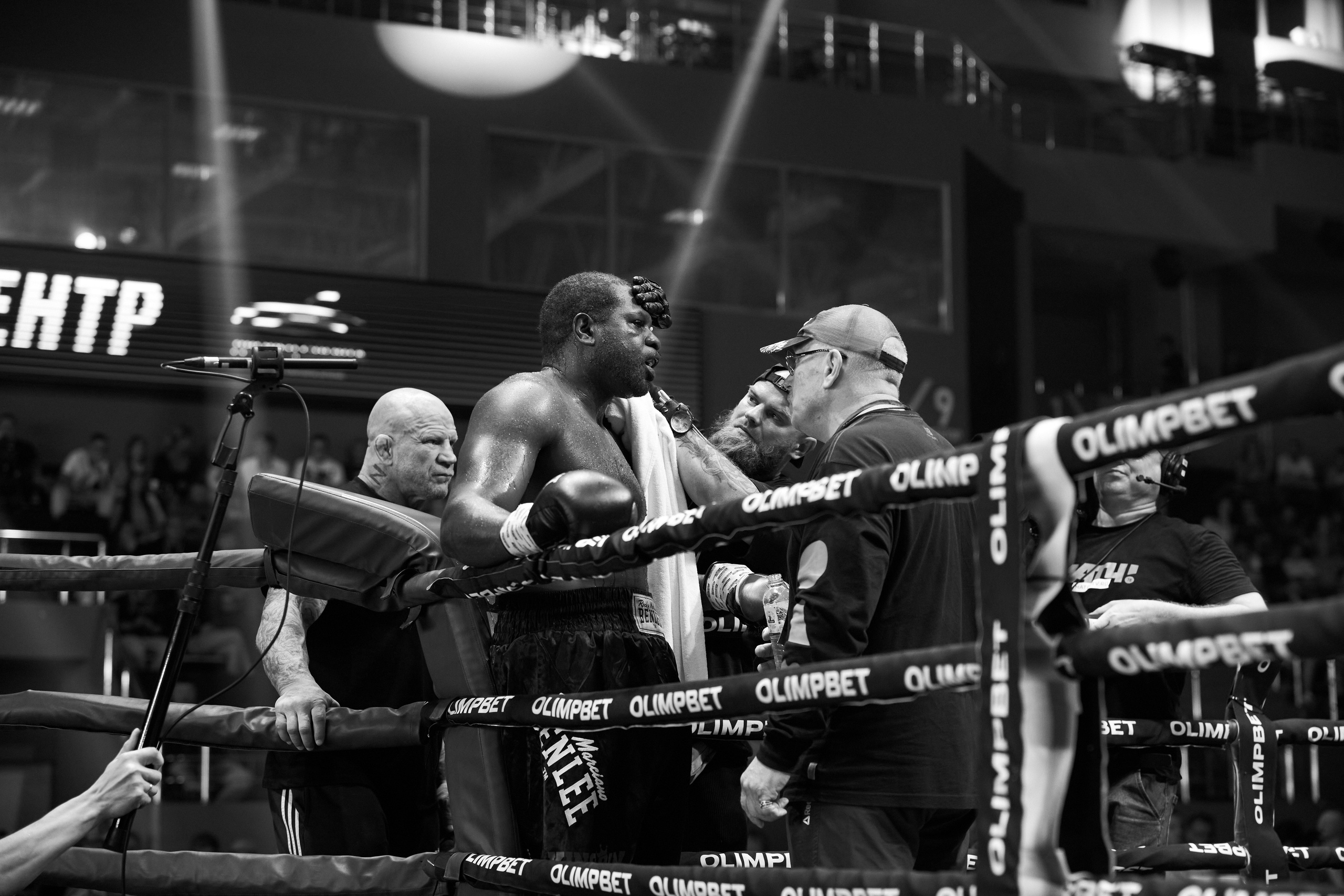 Бокс на Волге. Супер-быстрый репортажный фотограф в Самаре Ринат Калимуллин