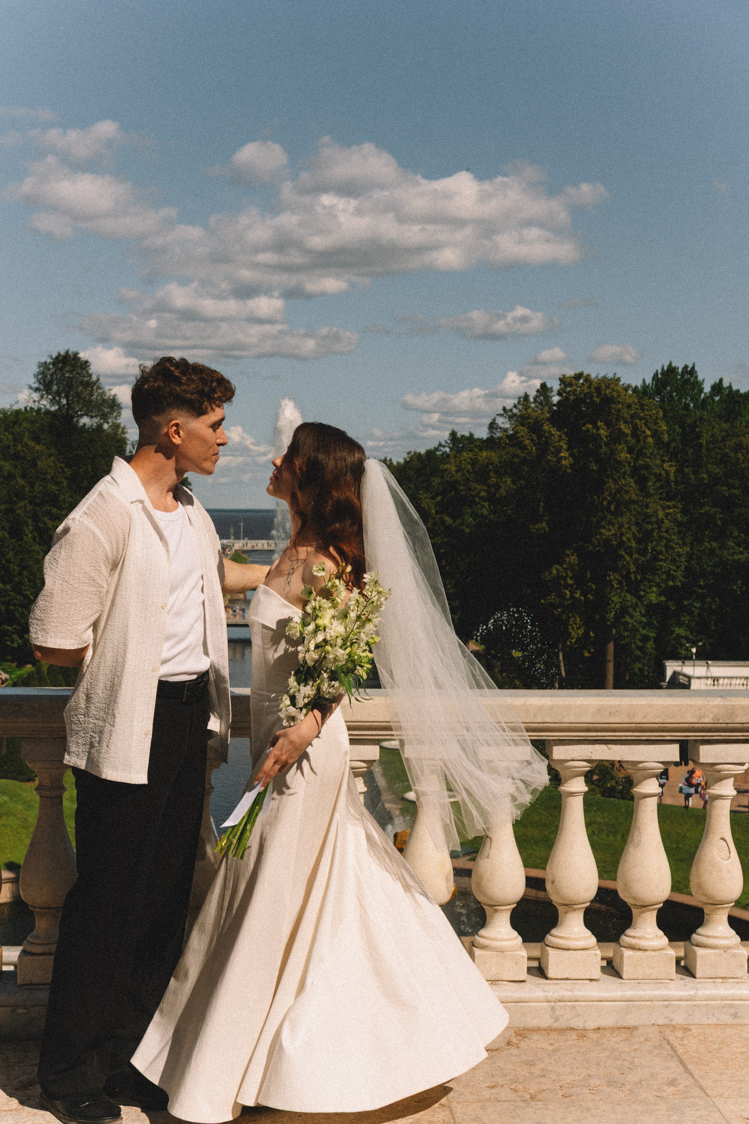 СВАДЕБНАЯ СЬЕМКА В ПЕТЕРГОФЕ И СЬЕМКА РЕПОРТАЖА В ЗАГСЕ ПЕТЕРГОФА. Профессиональный фотограф, Санкт-Петербург — Виктория Богомолова