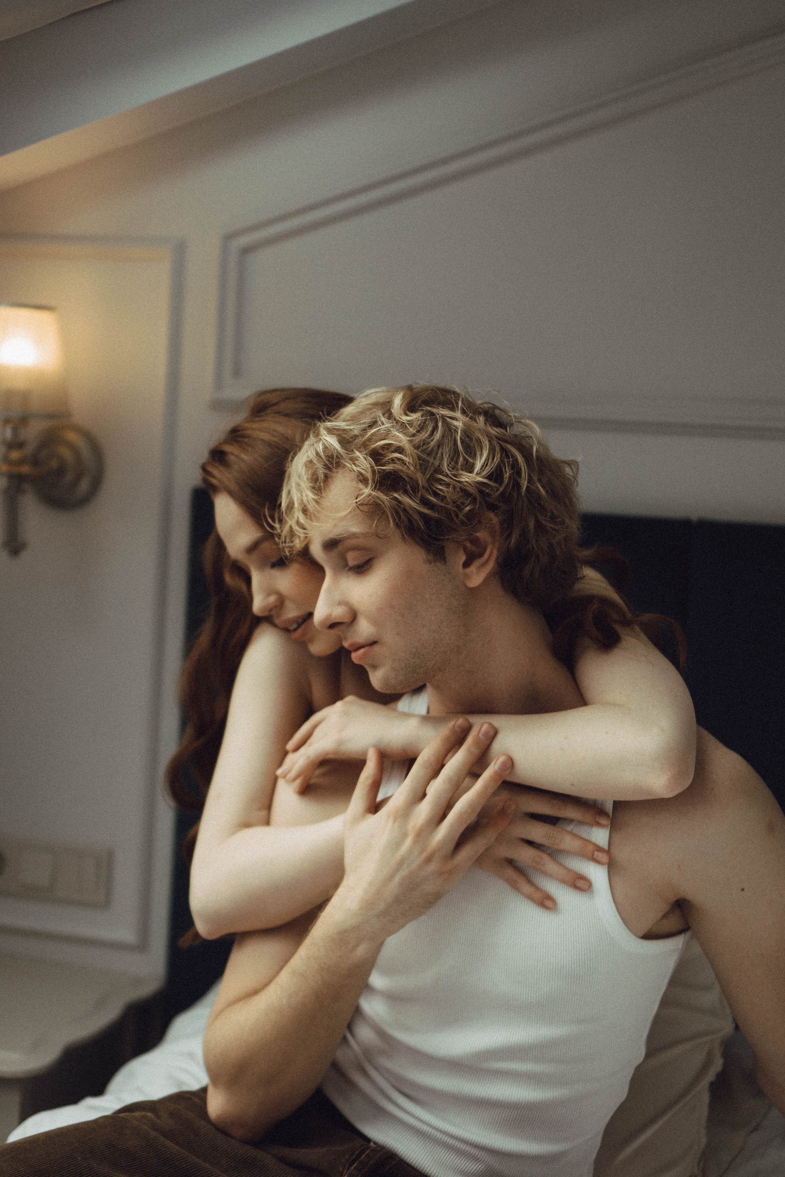 СВАДЕБНАЯ СЬЕМКА В ОТЕЛЕ. СБОРЫ ЖЕНИХА И НЕВЕСТЫ И ТАКЖЕ ТОР И ПОДГОТОВКА К ПРОГУЛКЕ. Профессиональный фотограф, Санкт-Петербург — Виктория Богомолова