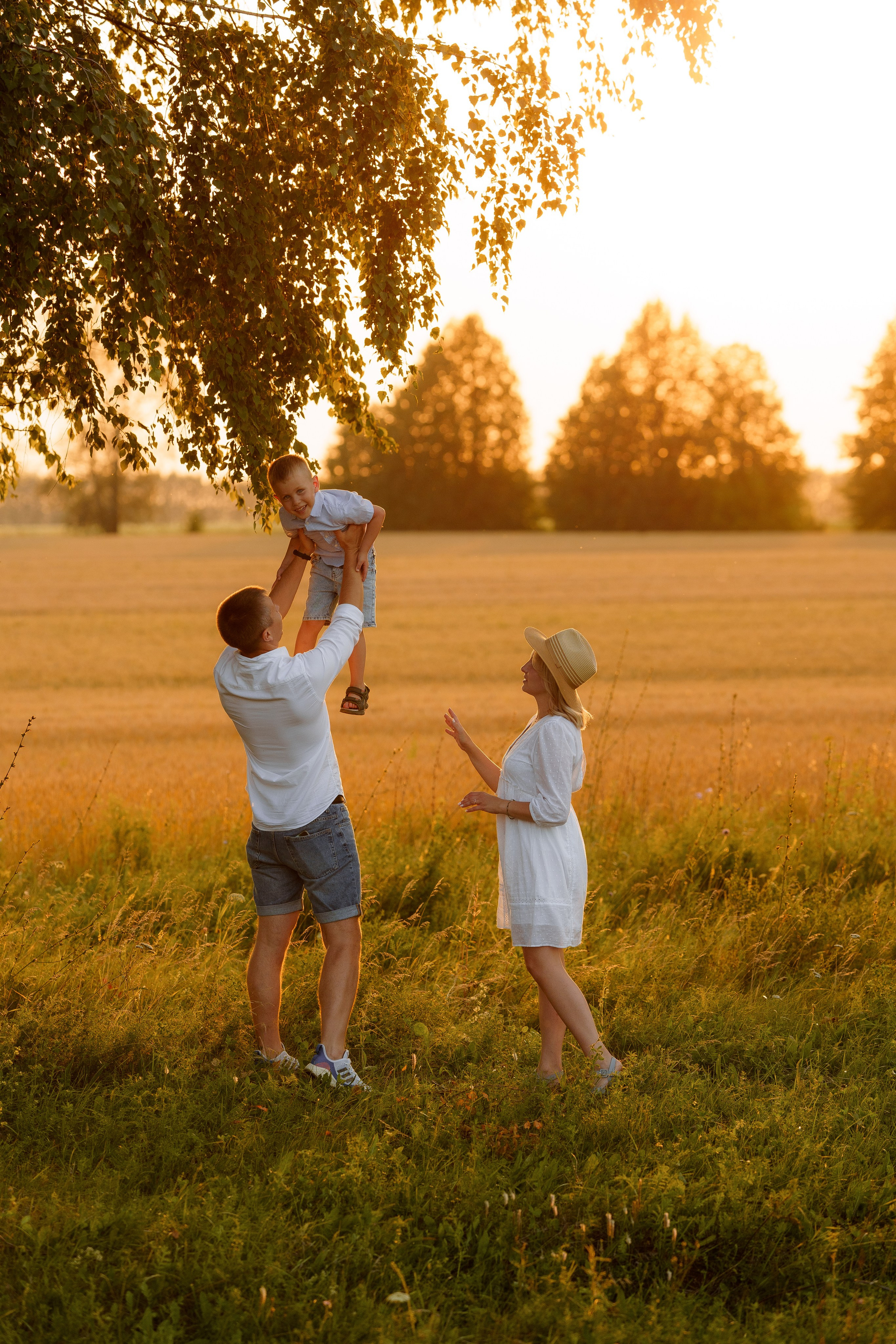 Юля с семьёй 27.07.2023. Свадебный и семейный фотограф Кристина Лисина в Арзамасе
