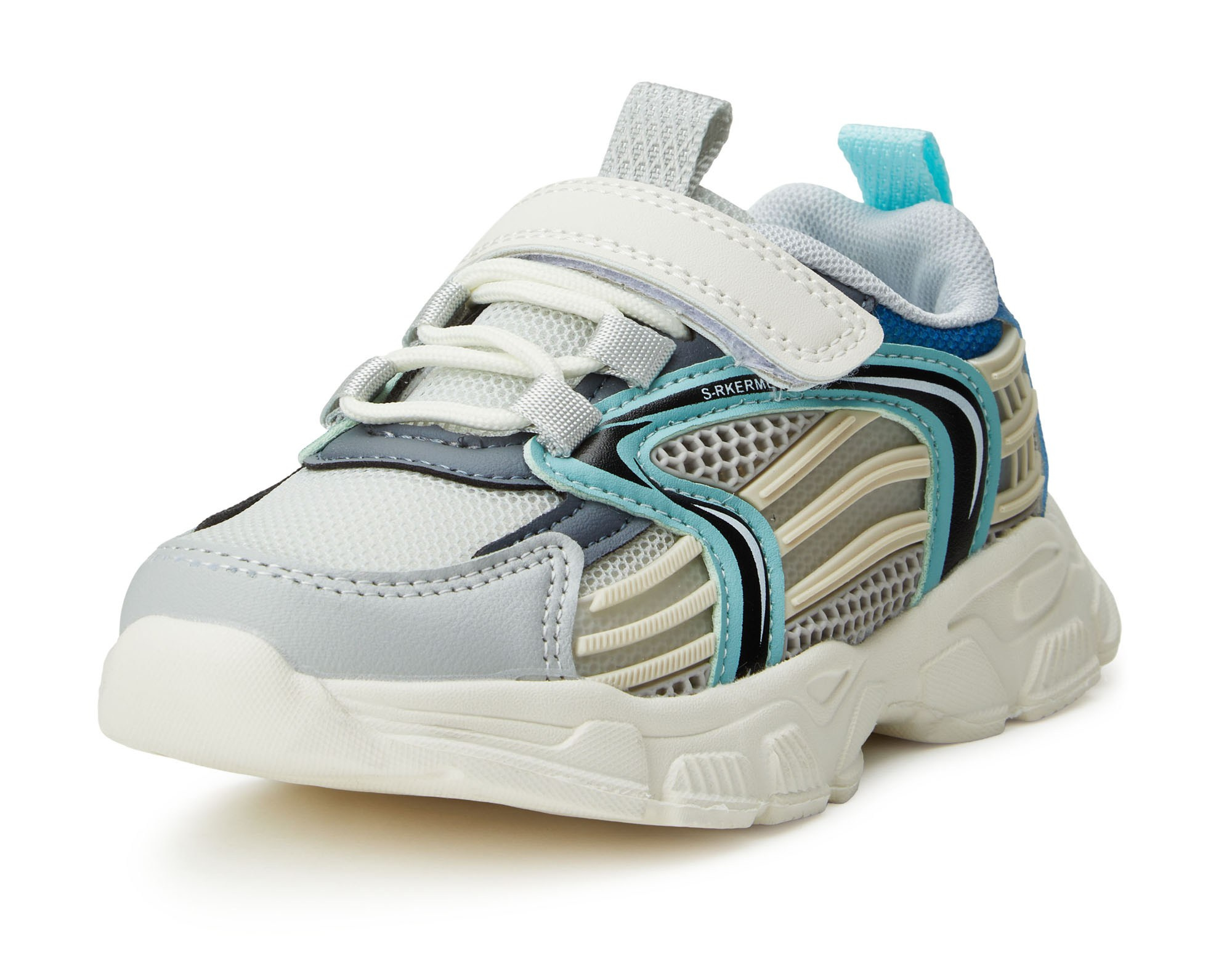 Обувь. Предметный фотограф Москва l Московская область Юрий Козырев