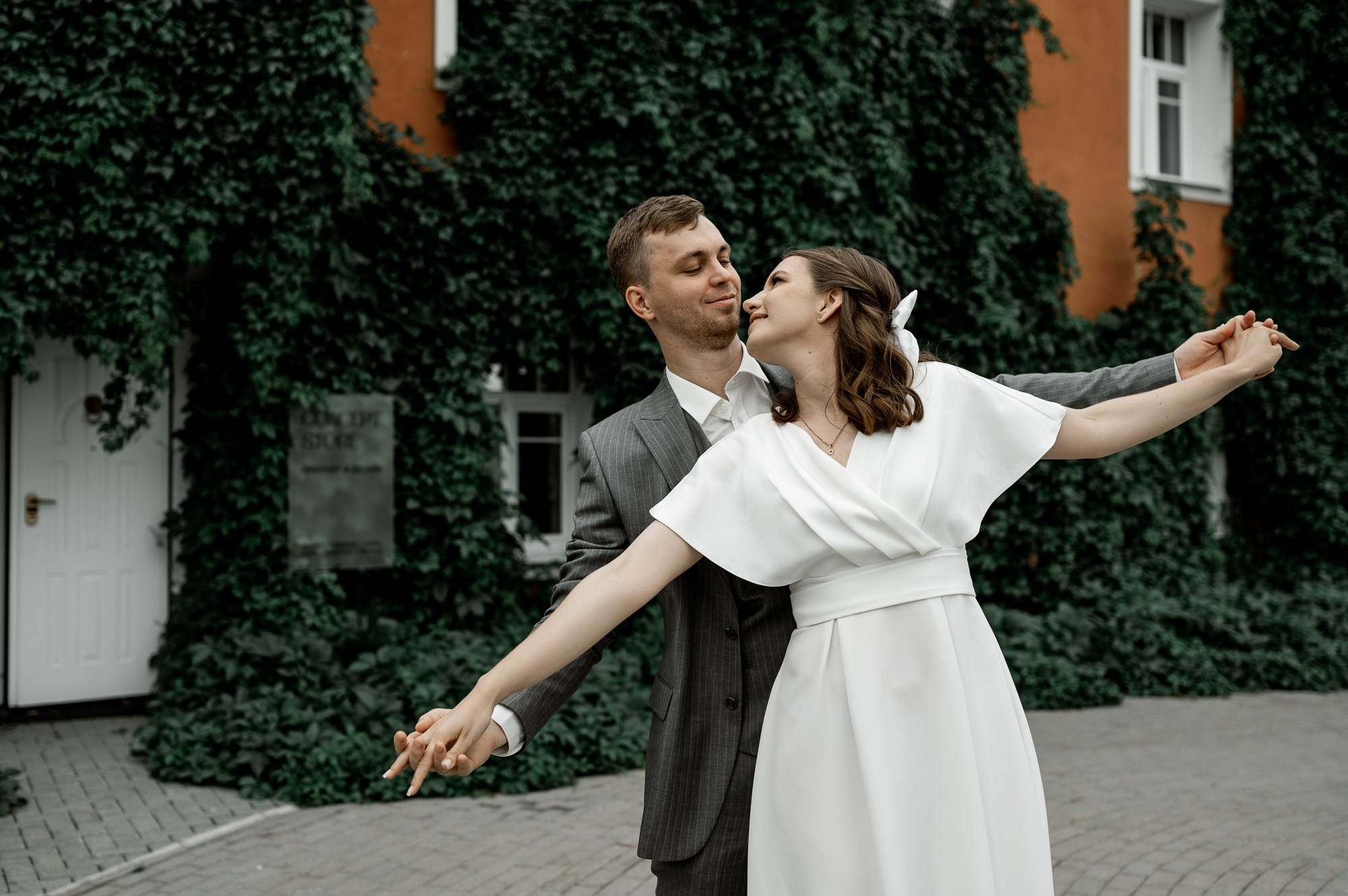 Сергей и Виолетта. Свадебный фотограф в Тюмени Анастасия Конева