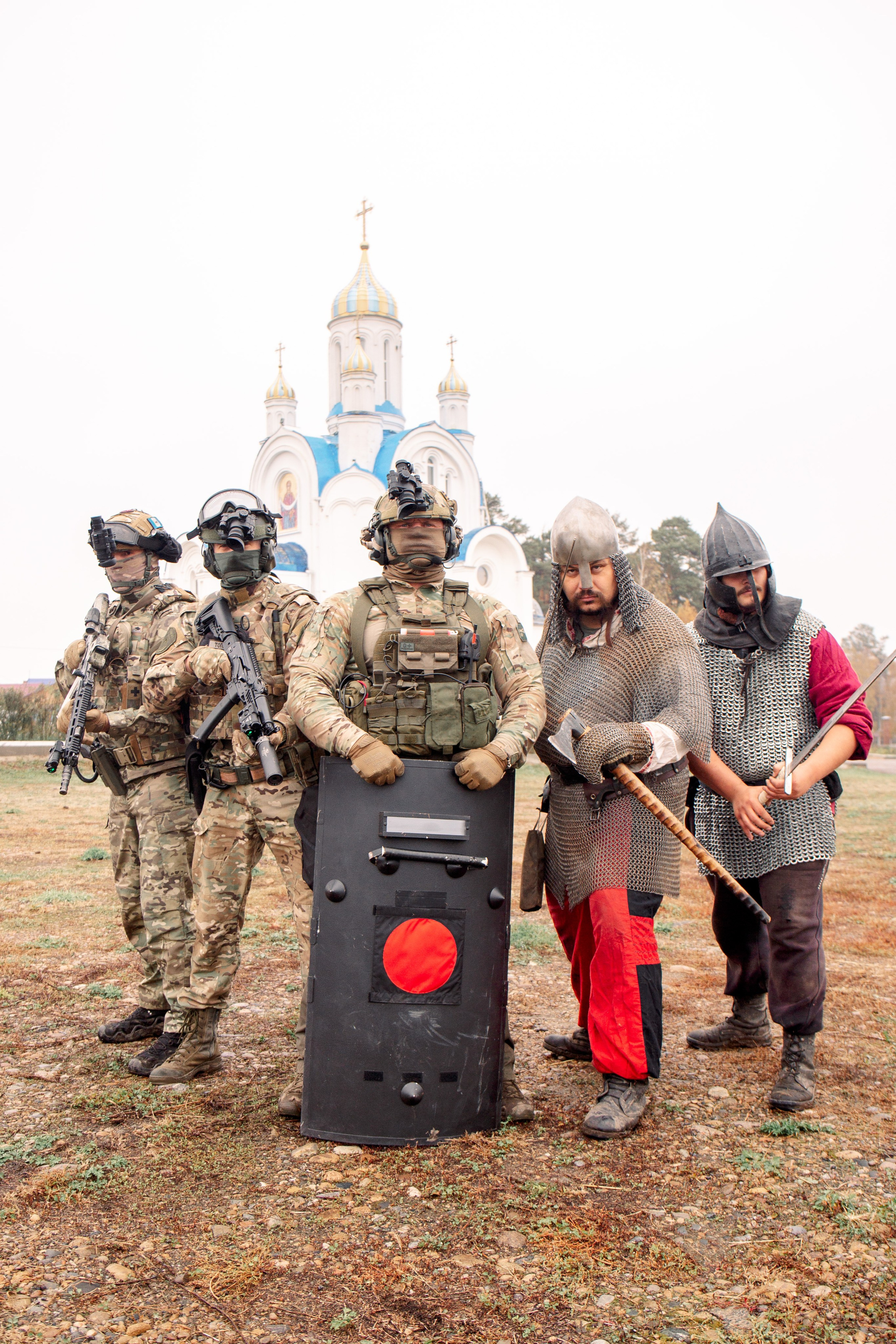 Поле. Для тех, кто не ждёт удачи, а создаёт её. Каждая фотосессия — это твой момент, твой стиль, твой успех. 📸