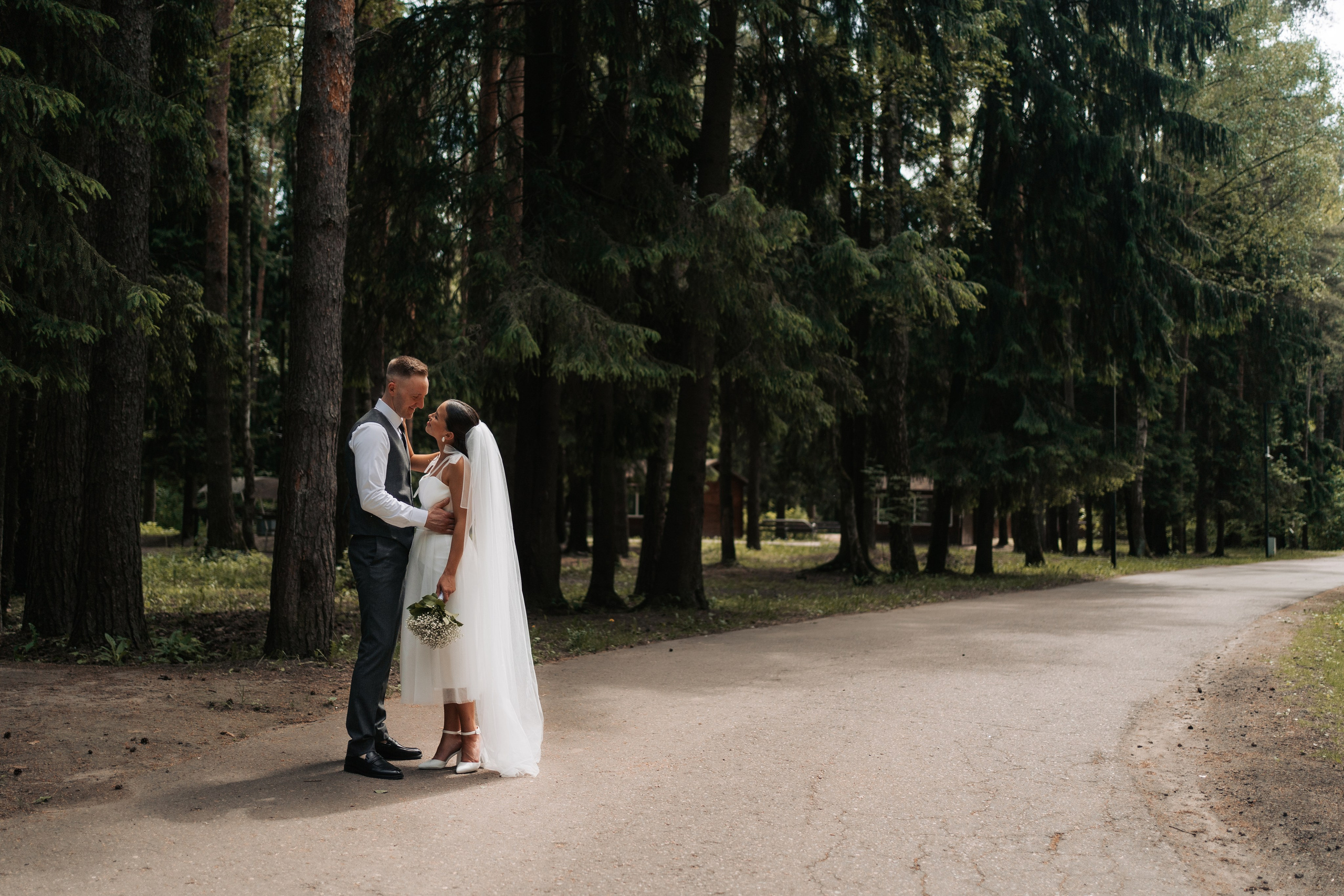 Парк Елочки свадебная фотосессия. Семейный фотограф в Москве и в Домодедово Екатерина Патракова