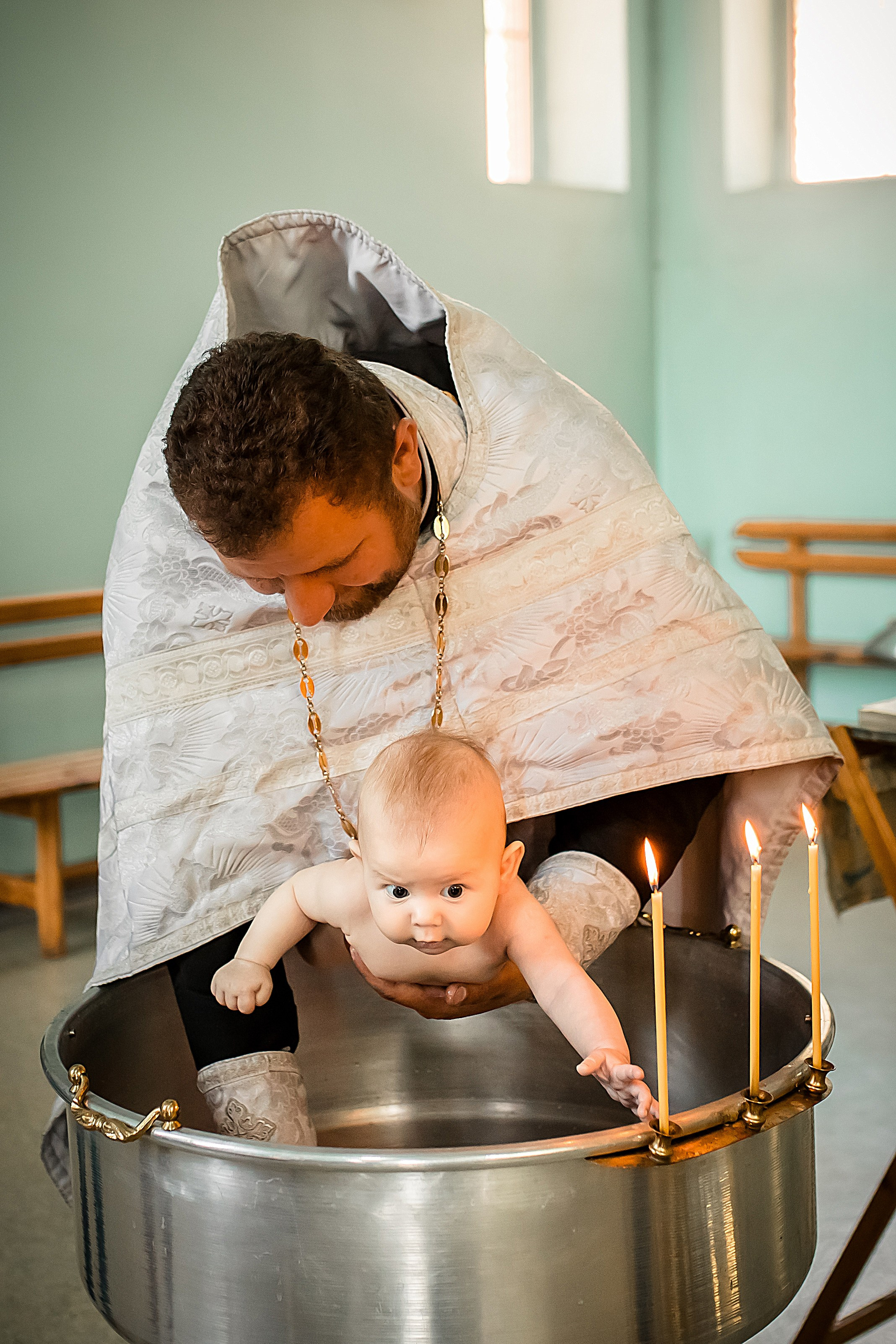 Крещение Милании и Эмилии