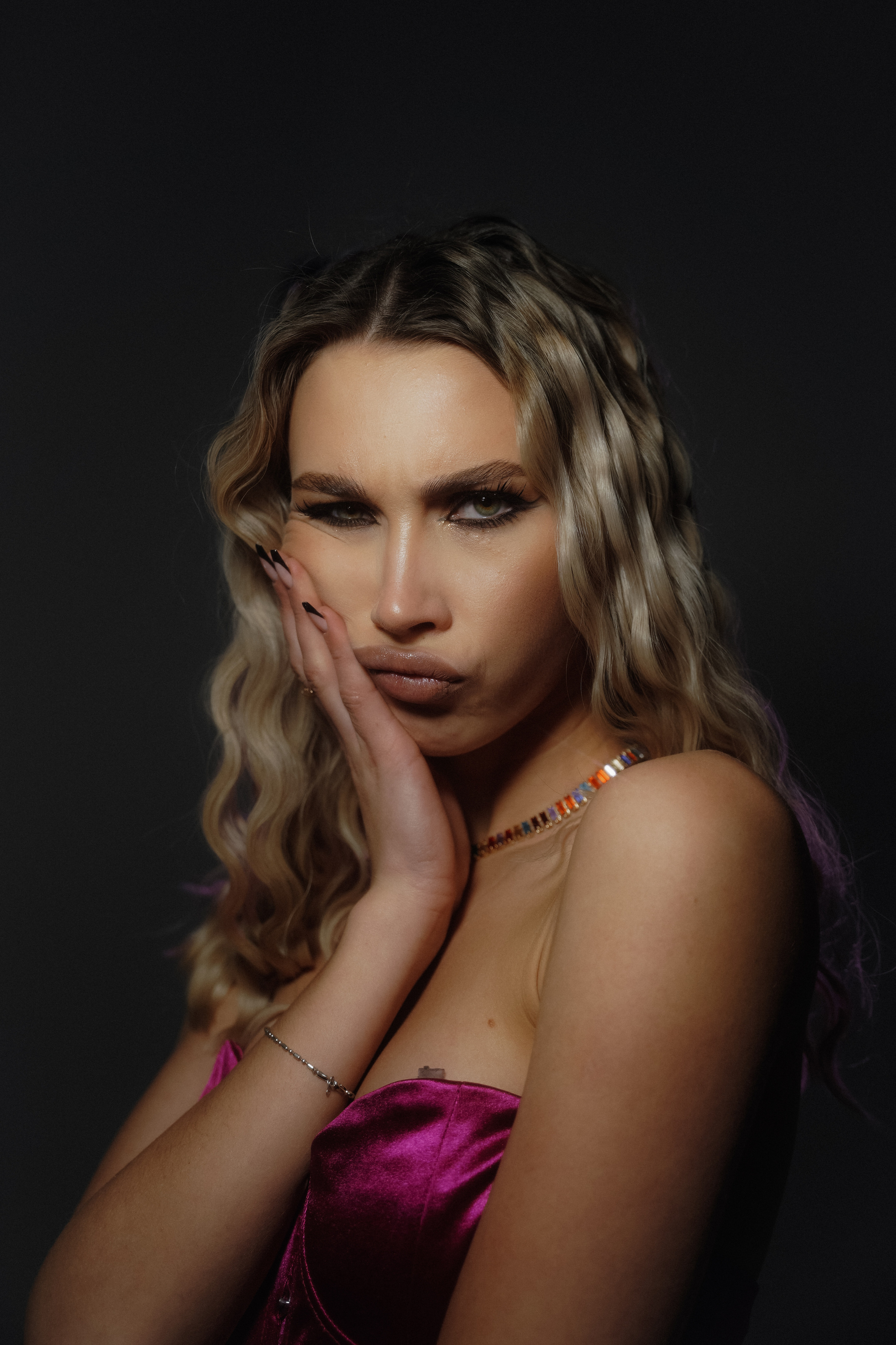 Красивые места в Геленджике для фотосессии. VISUAL ARTIST · KRONGAUZ ANASTASIA