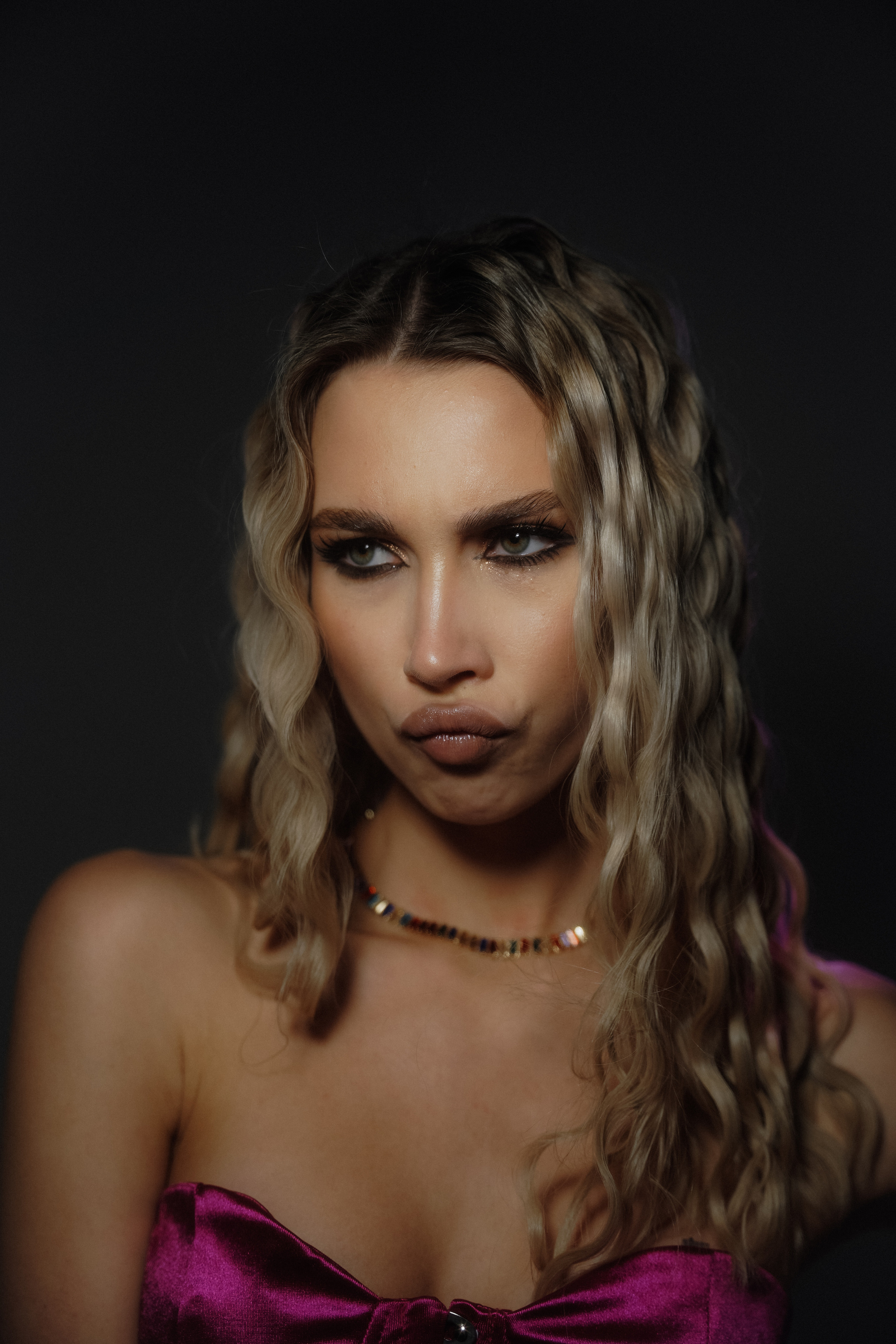 Красивые места в Геленджике для фотосессии. VISUAL ARTIST · KRONGAUZ ANASTASIA