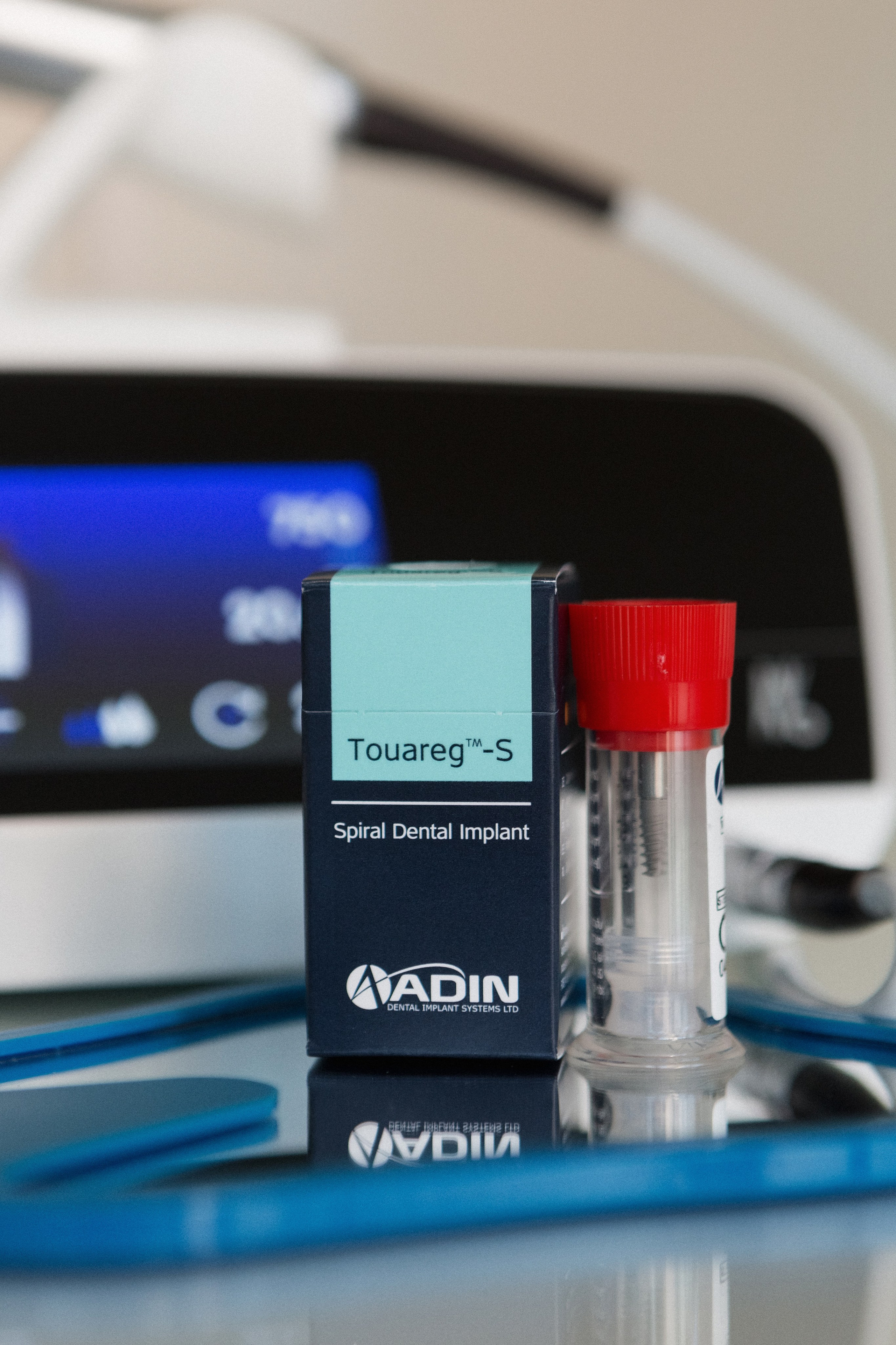 UniverDent: Освещение красоты вашей улыбки фотографом из Таганрога. Свадебный и семейный фотограф в Таганроге Бакарюк Антон