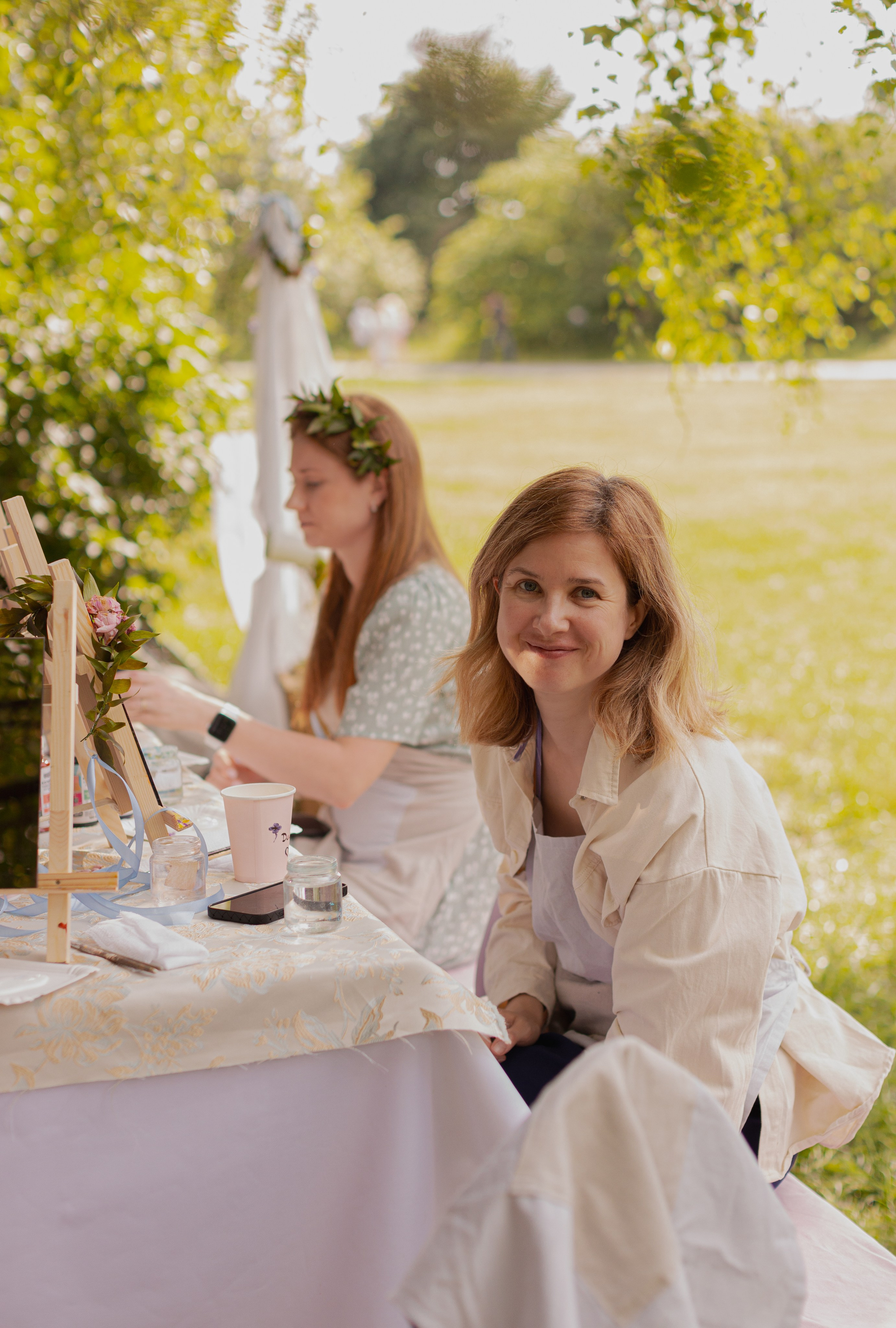 Мк Сирень на зеркале (девичник в парке). Анастасия Ракчеева Художник