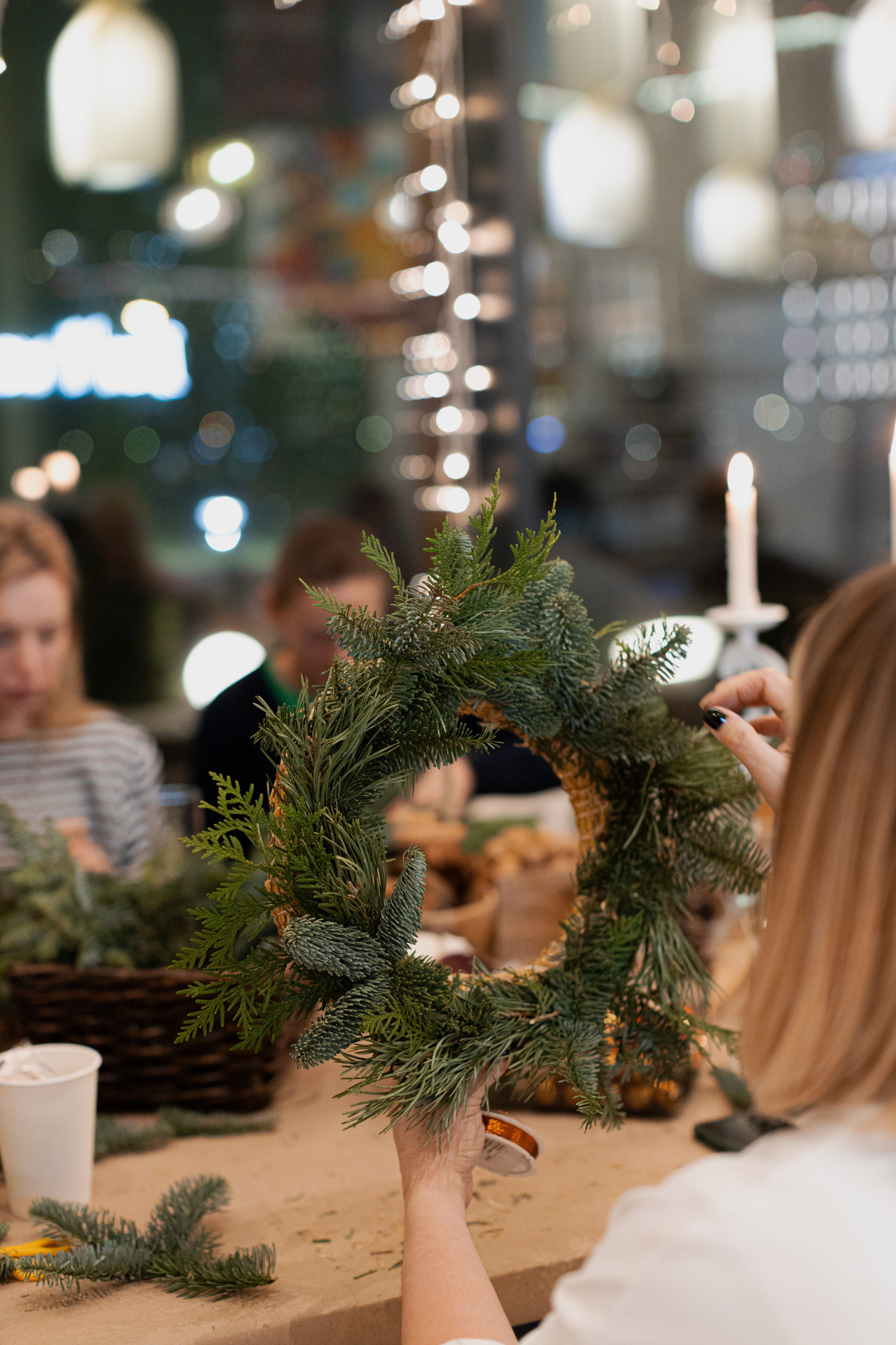Мк свечи и венок (новогодний корпоратив). Анастасия Ракчеева Художник