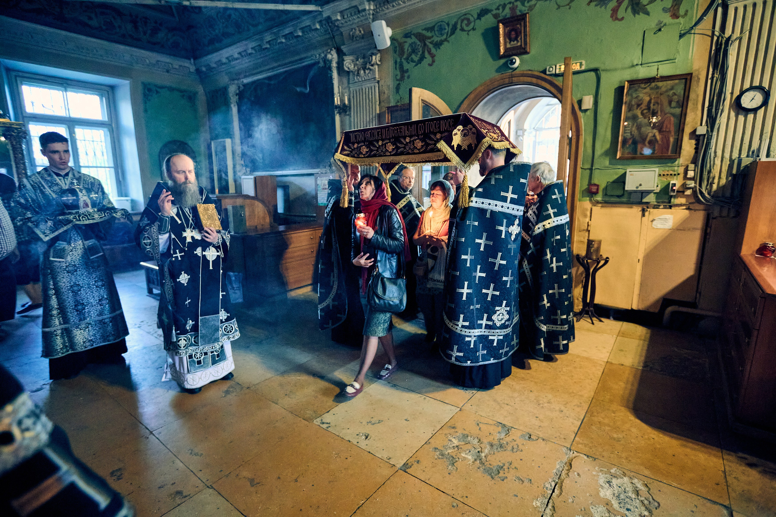 Утреня. Погребение Спасителя. DMITRY MOISEENKO — фотограф, художник, топ-стилист