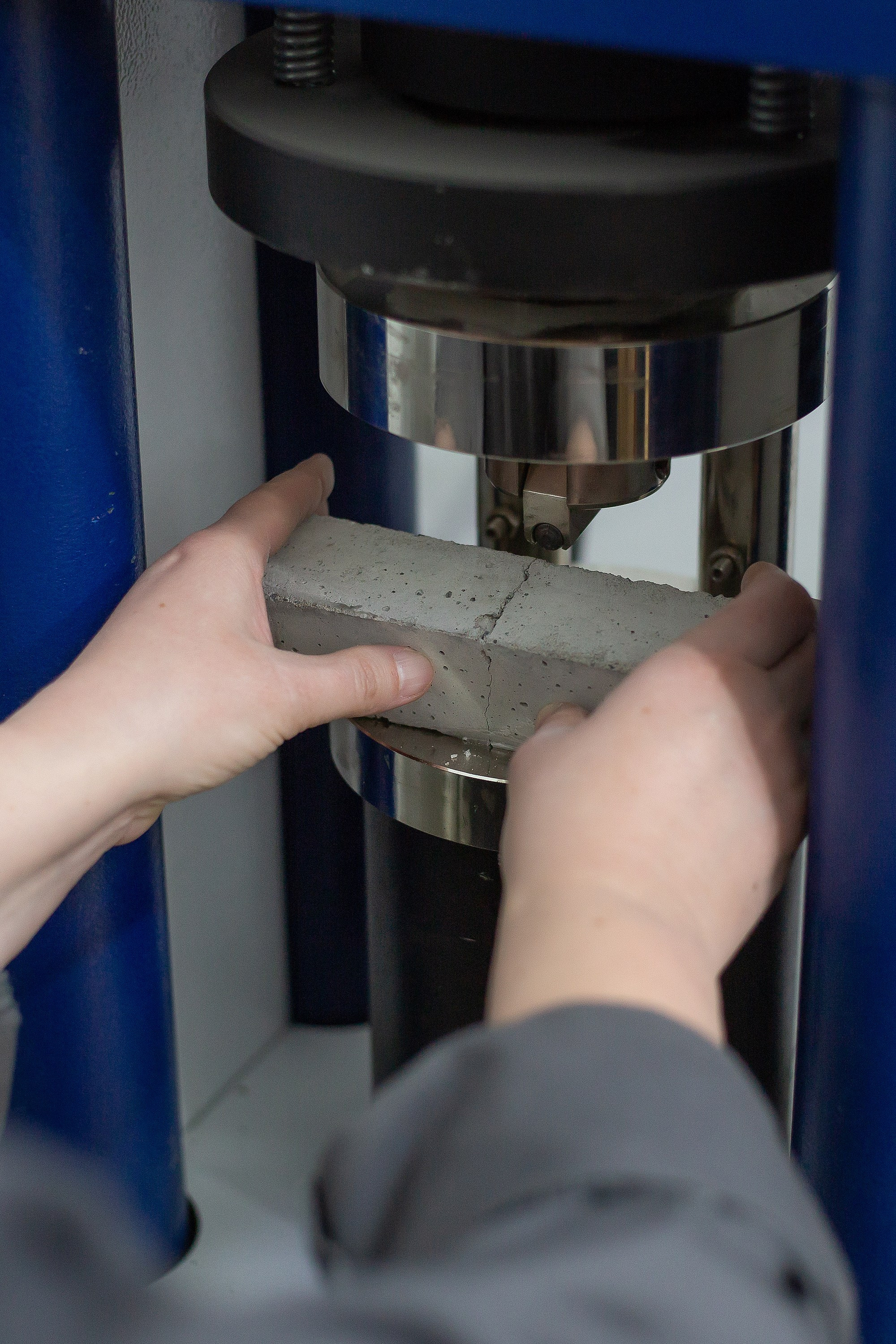 Фотографии с производства. Roman — Репортажный фотограф в Новосибирске