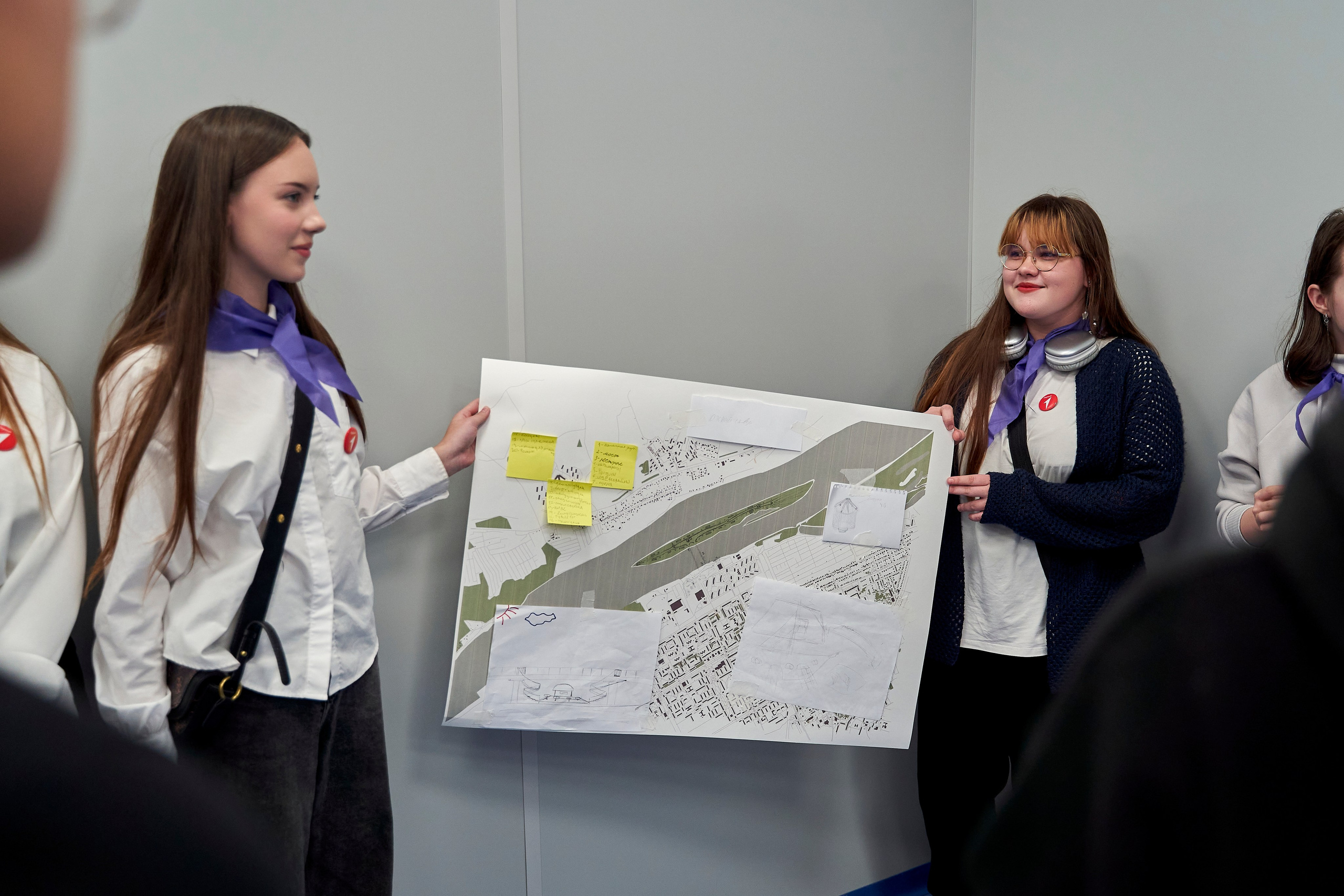 Городская экспедиция «Взрослый взгляд на Нижний» (Эн+ & Точка Урбан). Репортажный фотограф Вилянов Евгений. Нижний Новгород