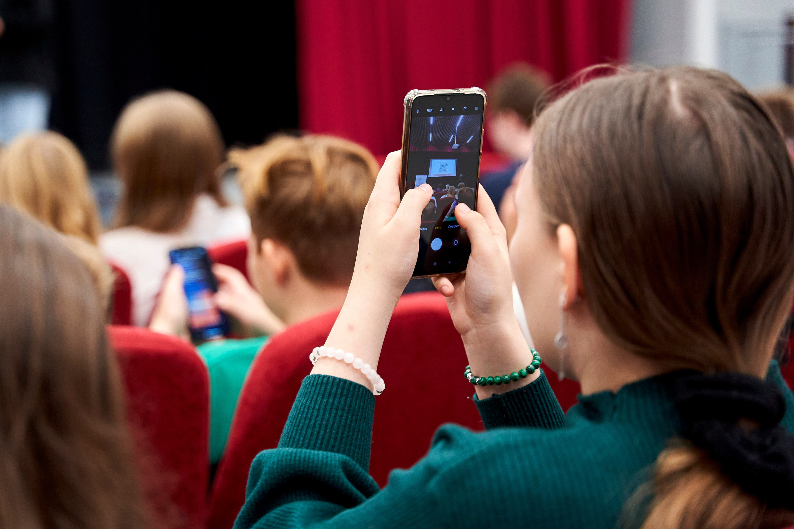 Городская экспедиция «Взрослый взгляд на Нижний» (Эн+ & Точка Урбан). Репортажный фотограф Вилянов Евгений. Нижний Новгород