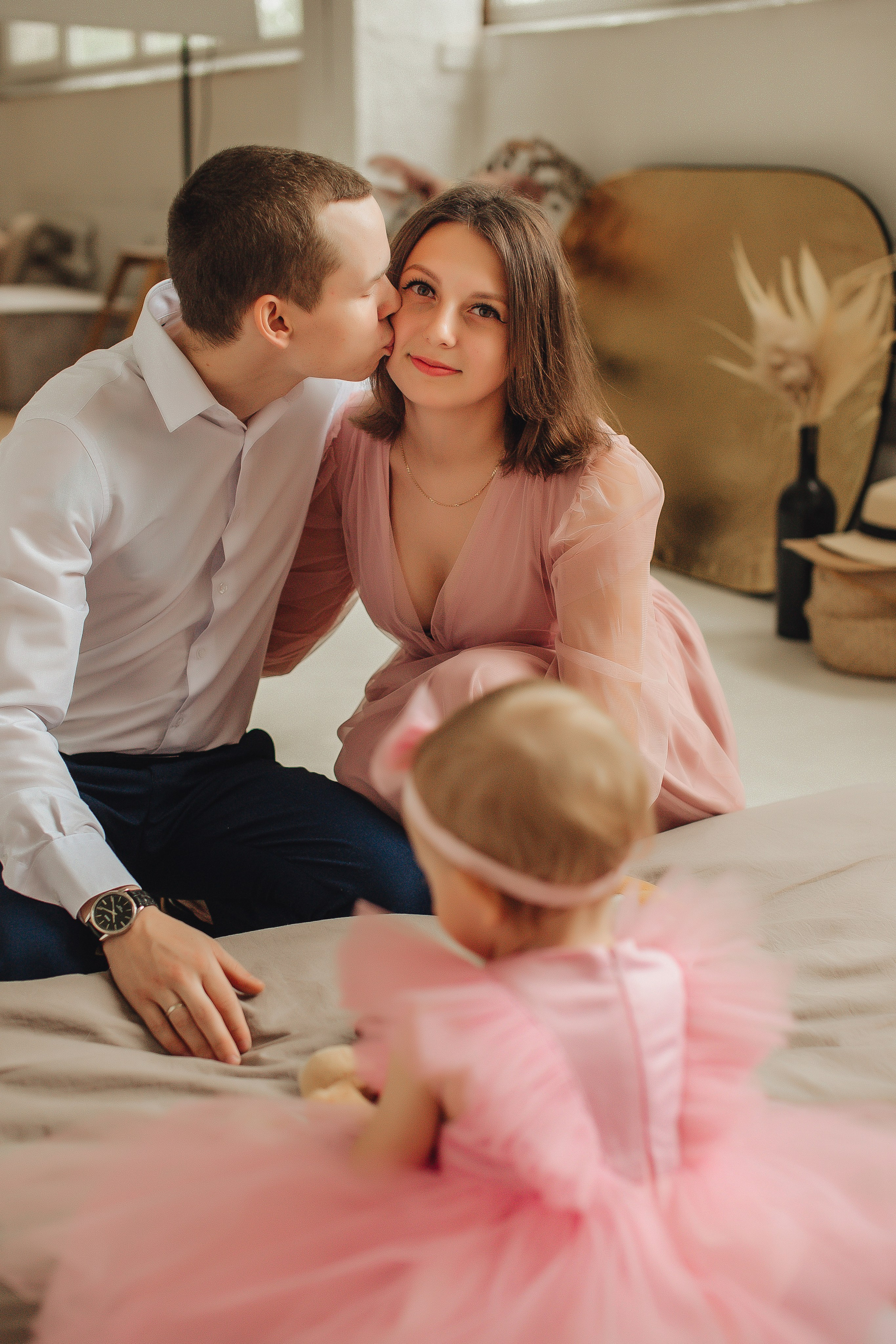 Алина + Коля + Алиса. Студия. Свадебный и семейный фотограф Пушкин Царское Село СПБ Питер Санкт-Петербург и Рязань Ольга Козлова