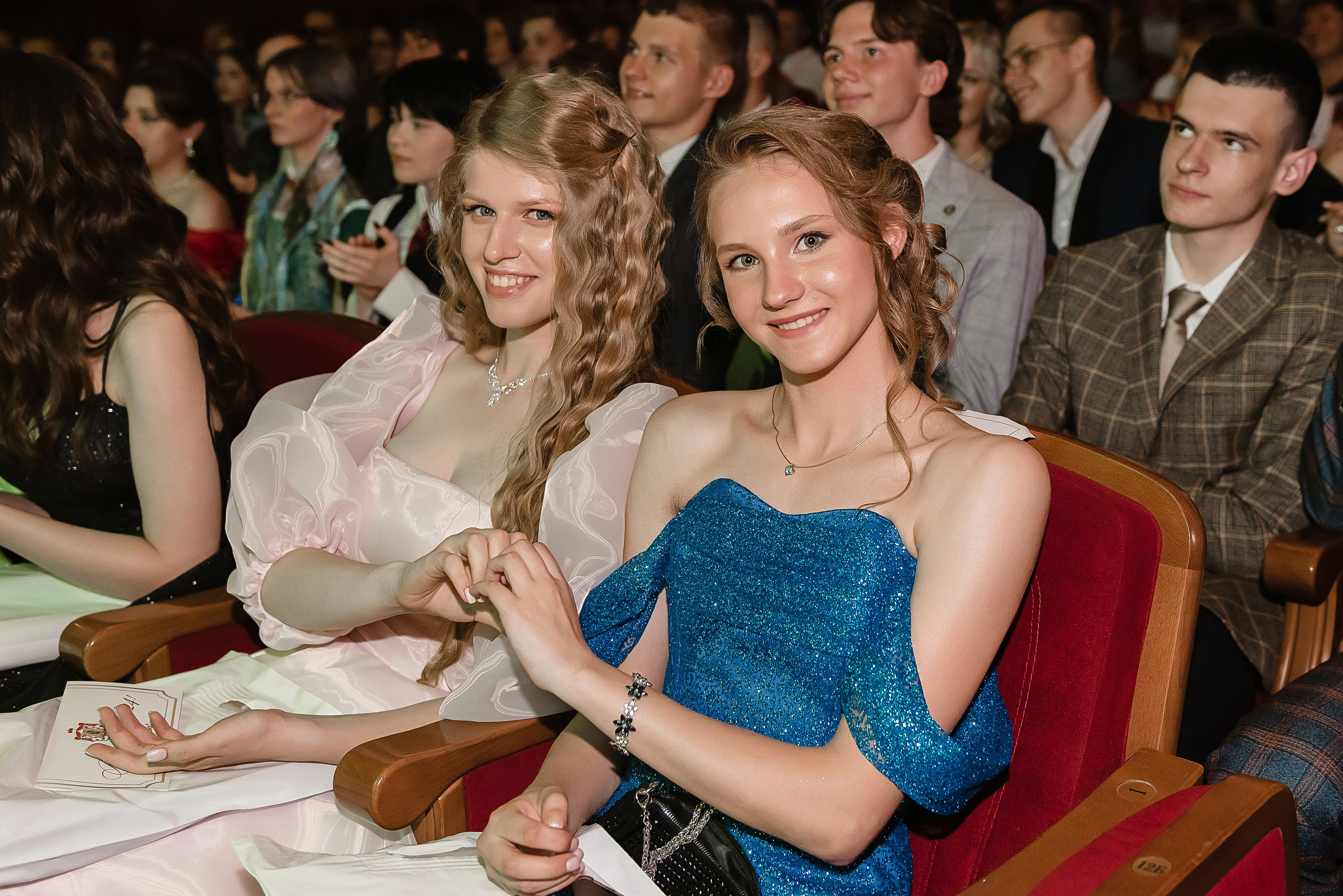 Выпускной школа 2024. Фотограф Рязань. Дарья Дмитриева