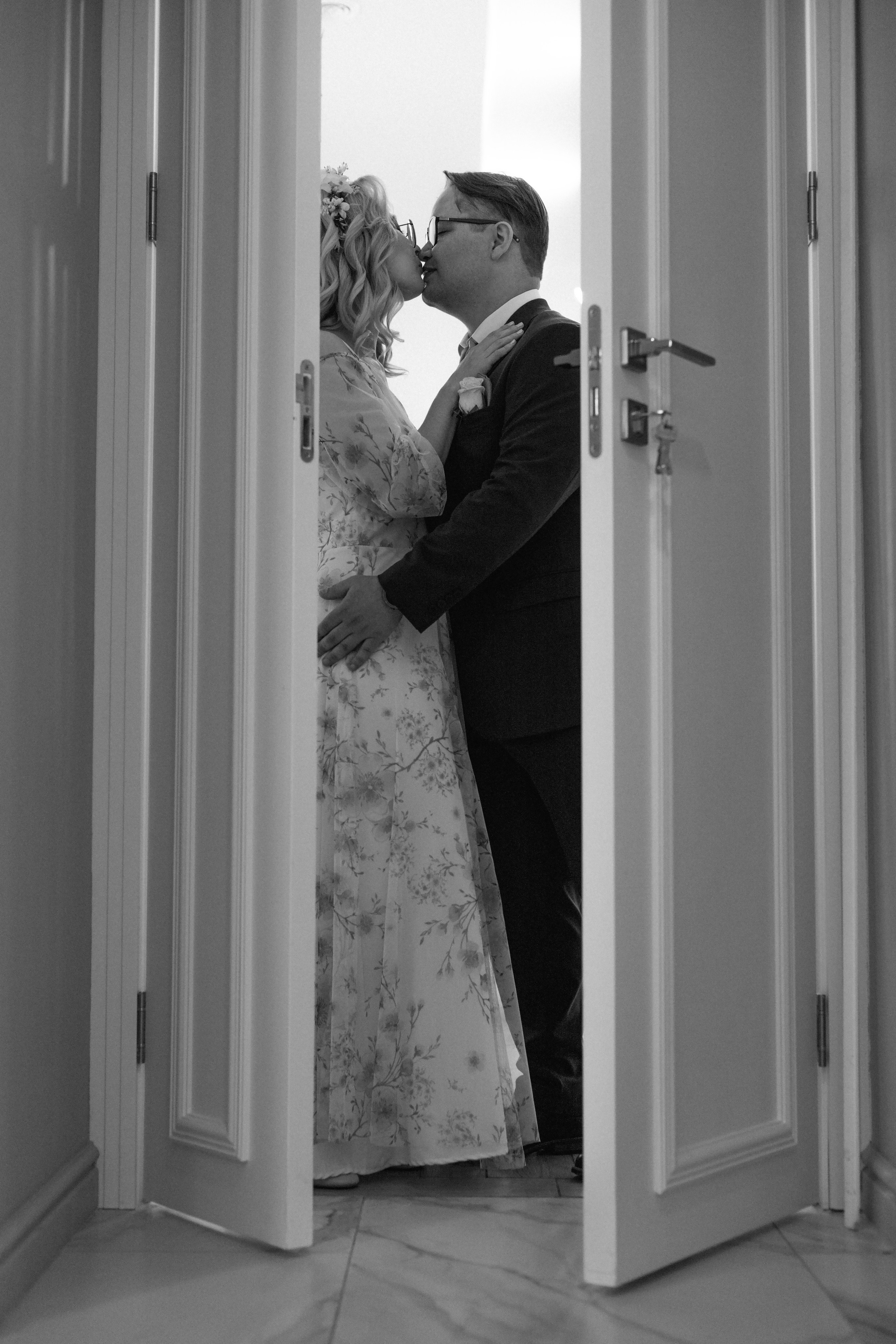 Свадебная фотосессия в Екатеринбурге. Семейный и Свадебный фотограф в Екатеринбурге Кармановская Мария