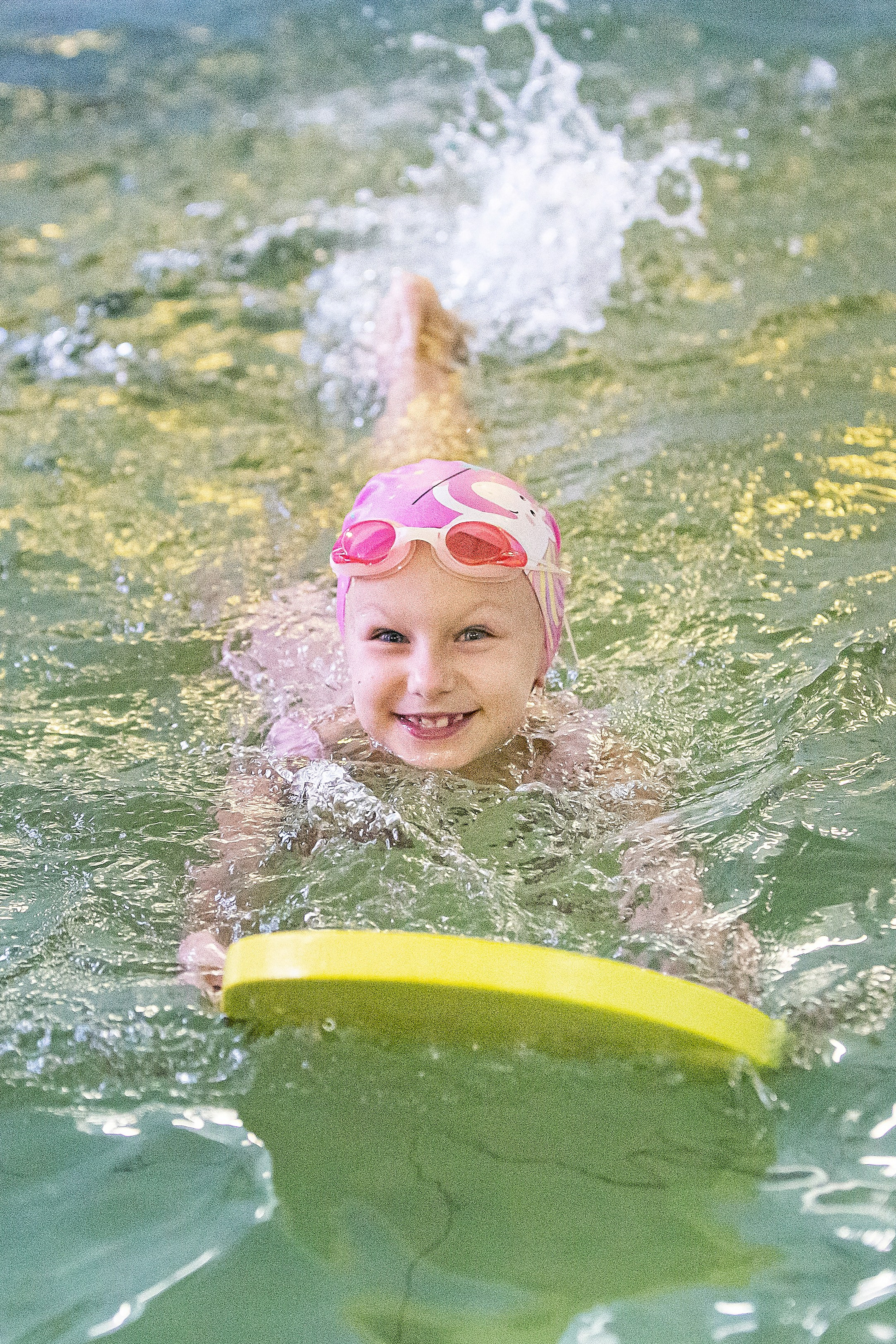 Бассейн в детском саду. Свадебный, семейный, детский фотограф в Санкт-Петербурге