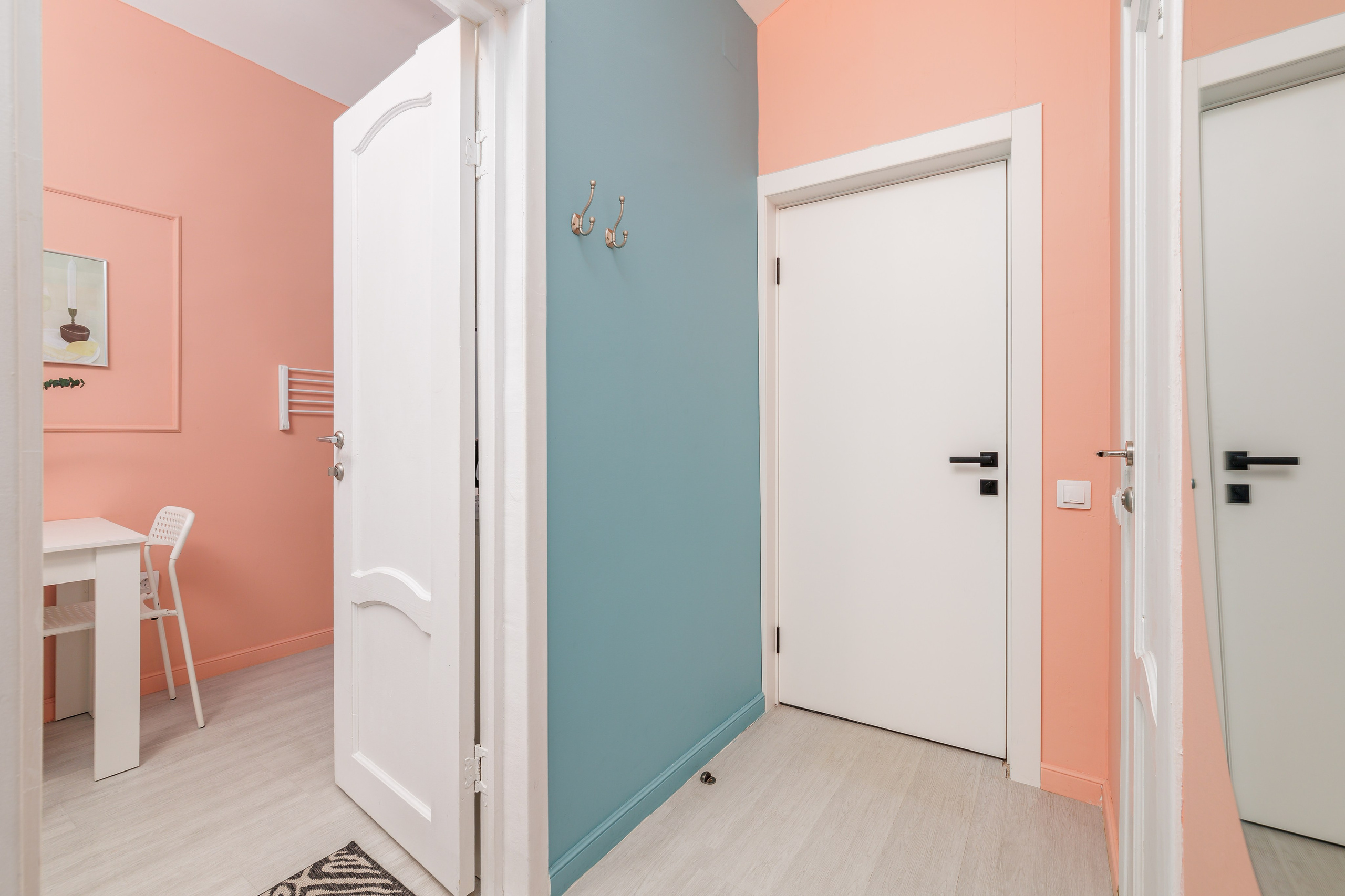 Апартаменты, Моховая ул