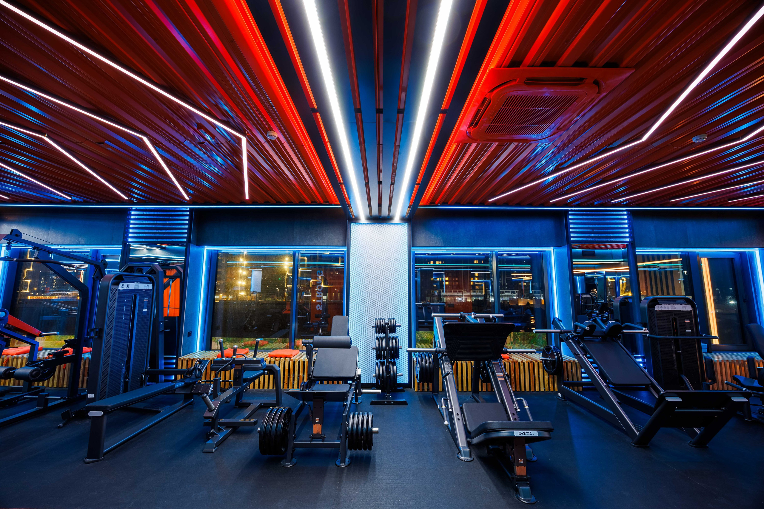 RIVER FITNESS BOUTIQUE