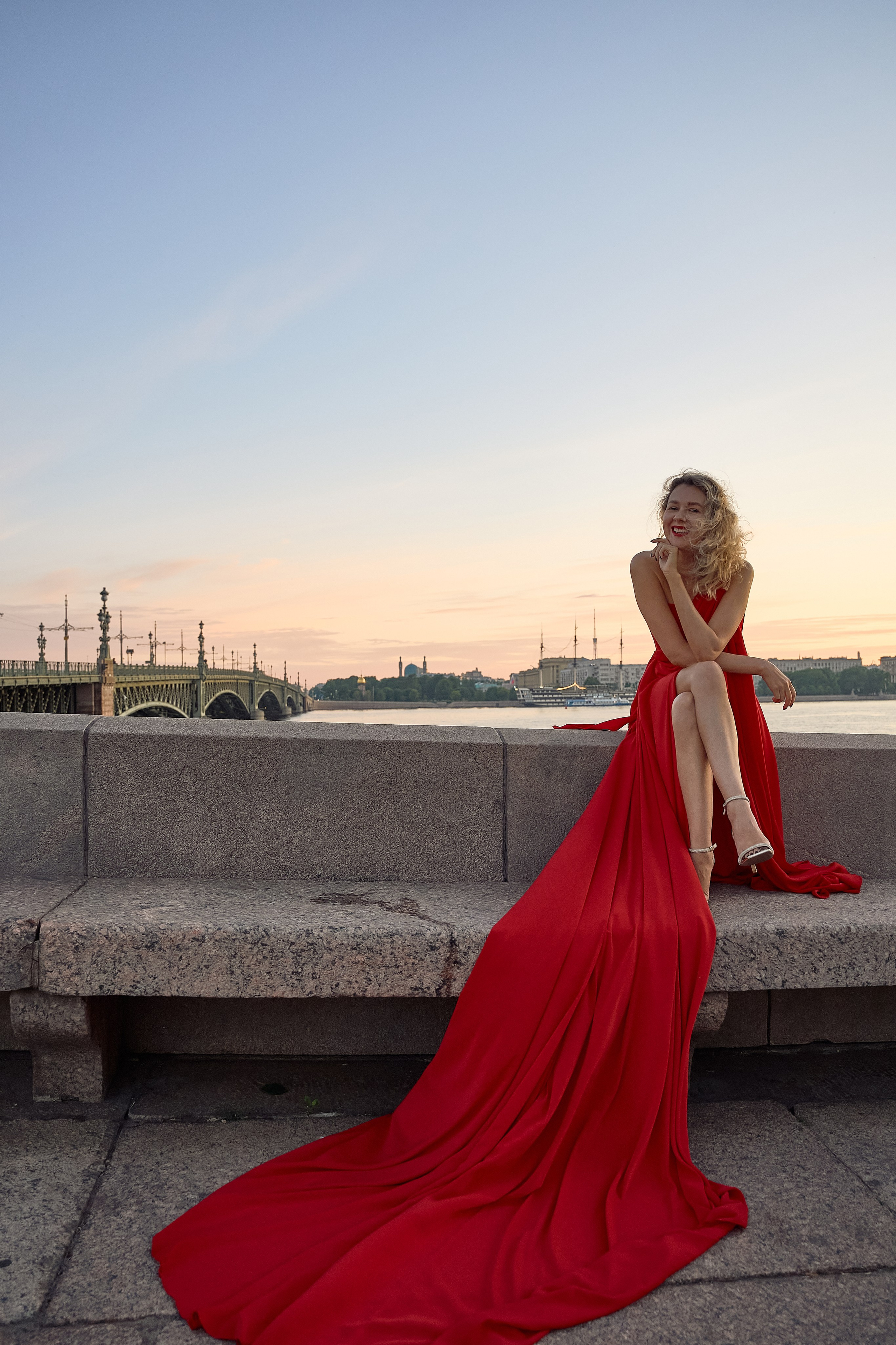 Antonina Рассвет у Троицкого моста✨. Фотограф Natalya Litvinova