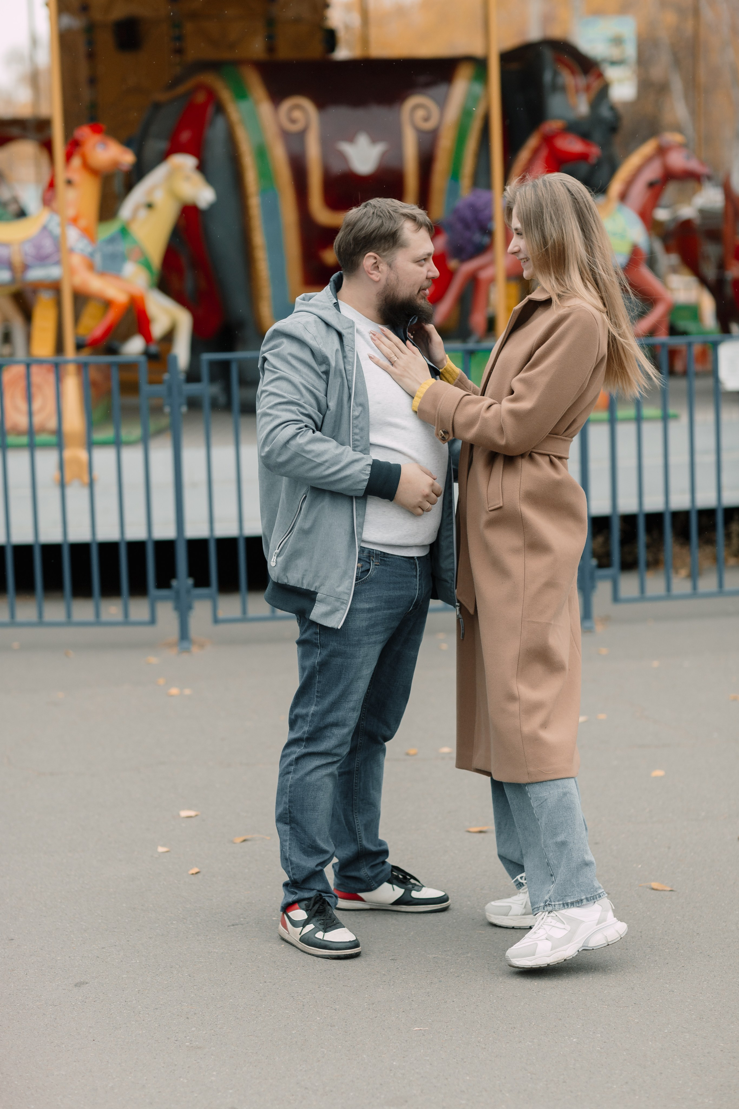 Семейная прогулка. Дмитрий Белим — Семейный фотограф в Омске | Фотосессии для беременных и малышей