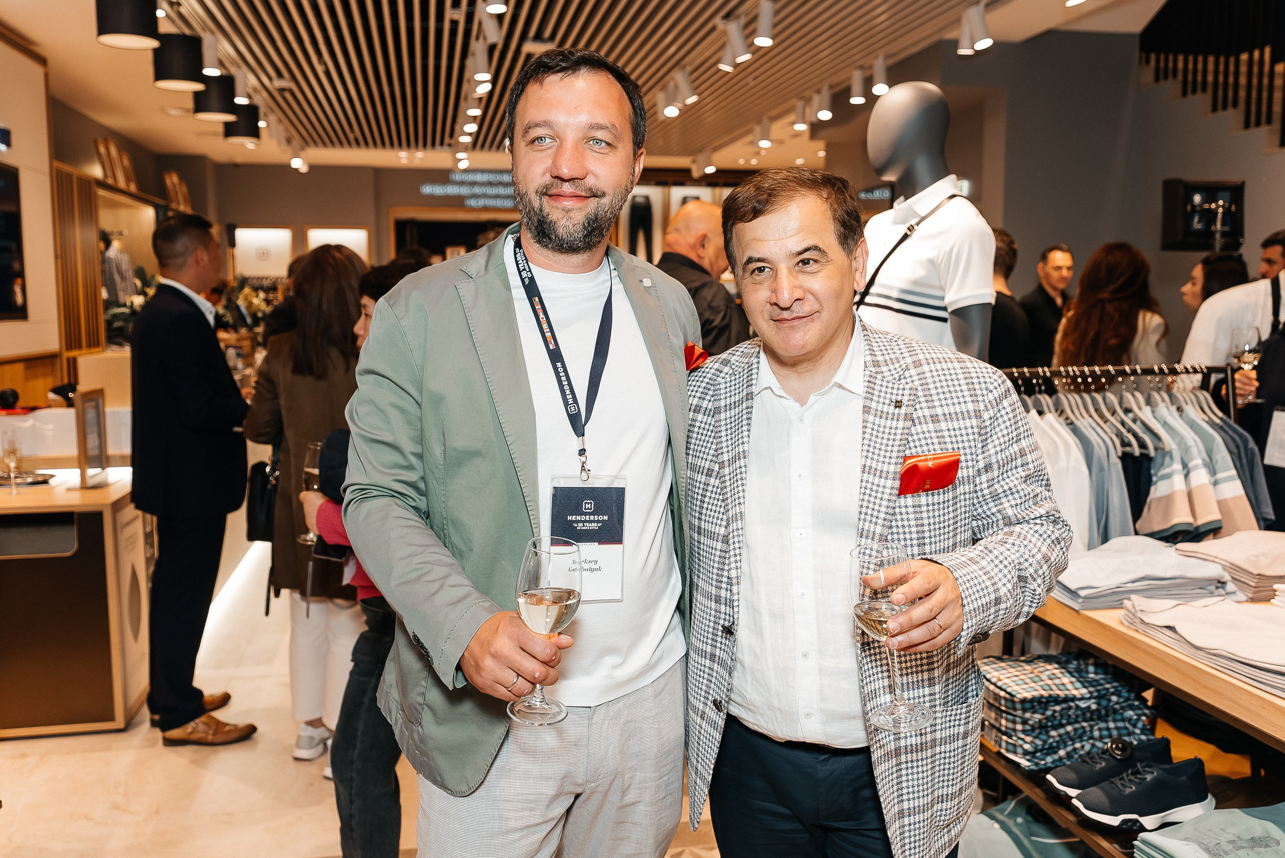 Henderson. Павел Краснов — Свадебный и репортажный фотограф в Москве