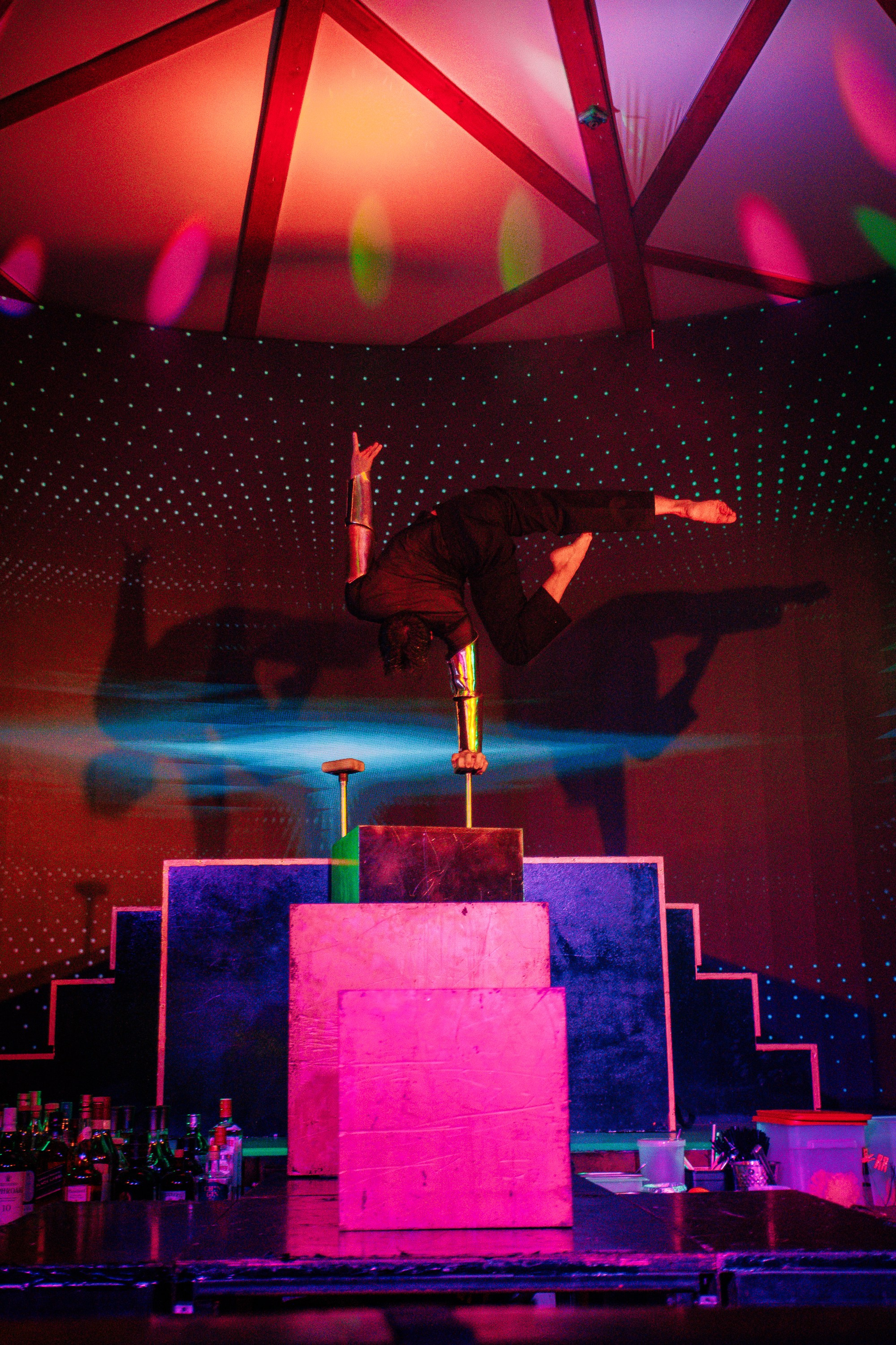 PTIZZA SHOW. Gold & Black in Ptizza Bar_Ялта_6.07.2025. Аминов Руслан | Фотограф