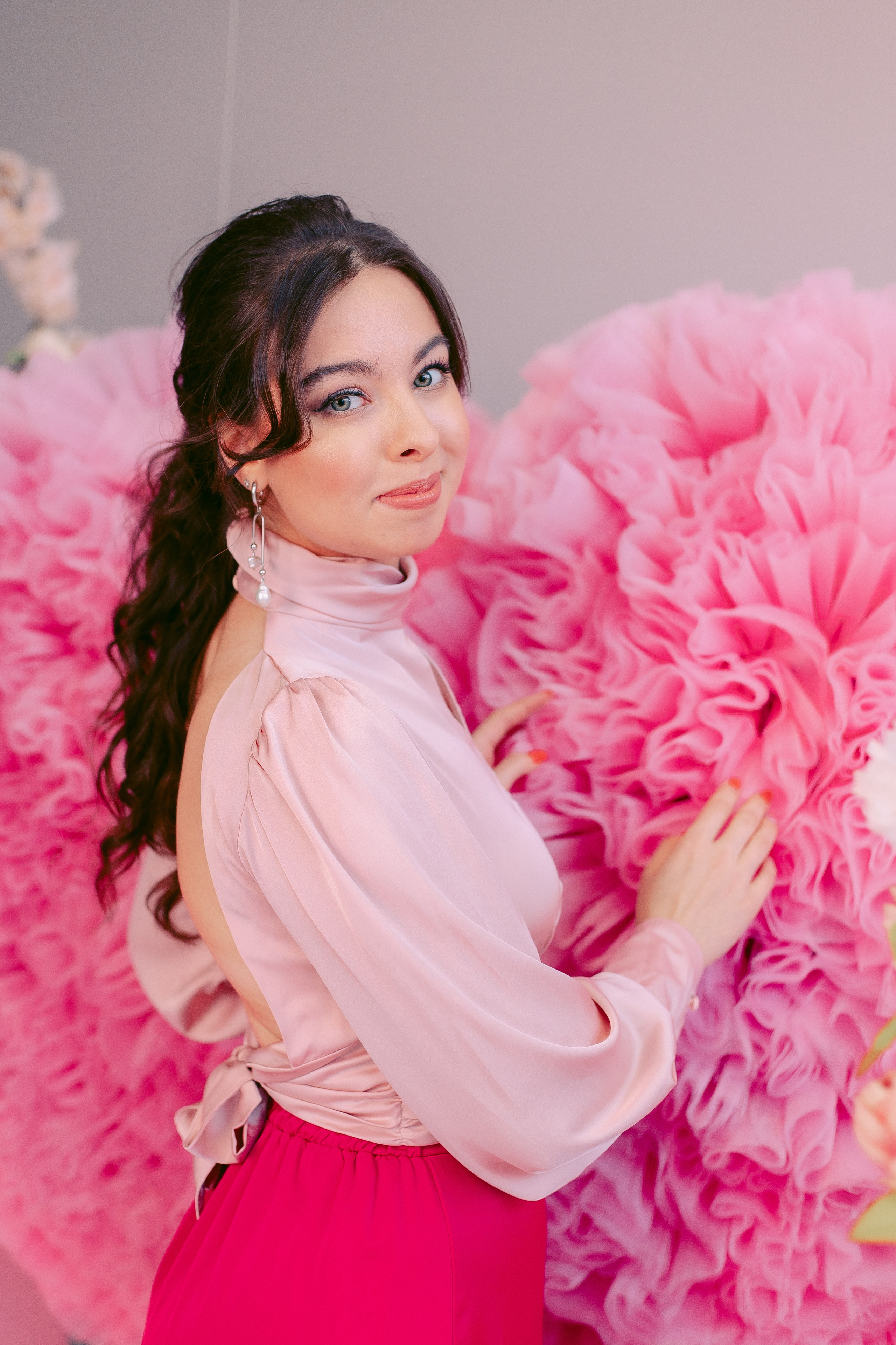 Весенняя фотосессия в фотостудии для девушки в Санкт-Петербурге. Фотограф в Санкт-Петербурге, Анна Скворцова