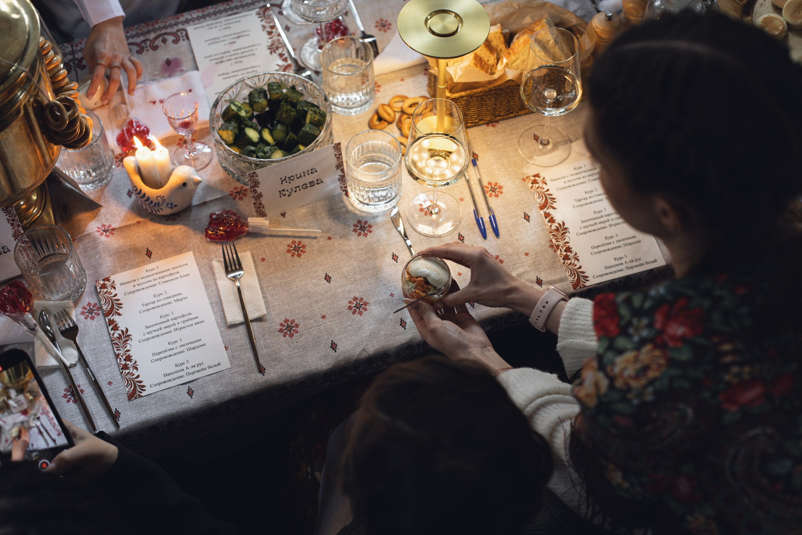 Званый ужин от гастрокафе «Sentori». Свадебные фотографы в г. Сургут Маркова Наталья и Замахина Елена