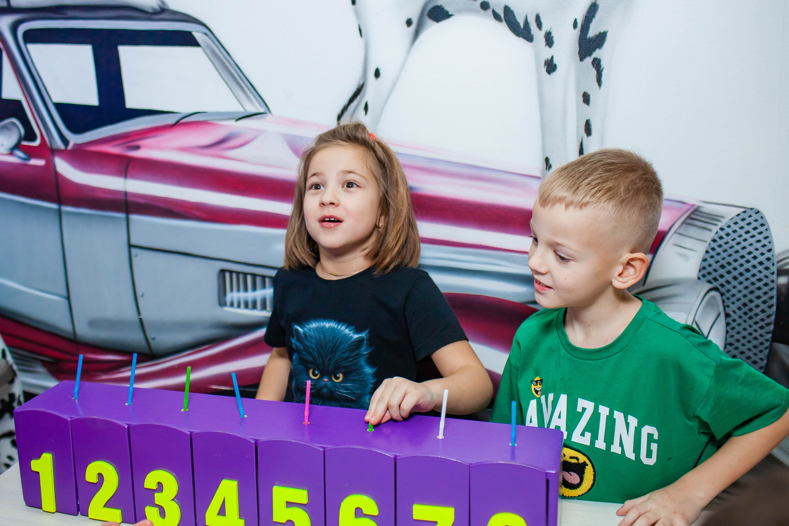 Неон Челендж День рождения Ярослава. Детский и семейный фотограф в Санкт-Петербурге Елизавета Сорокина