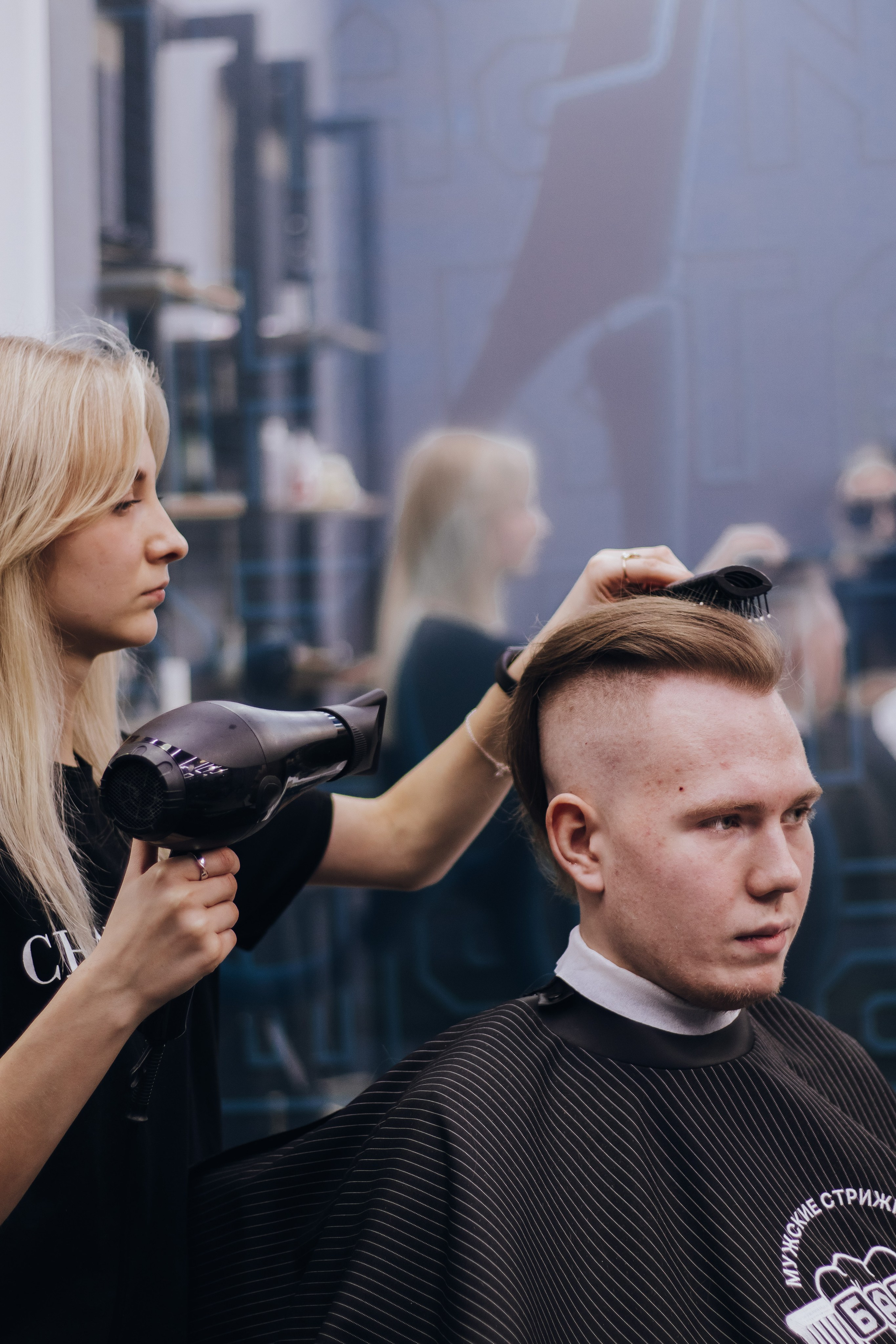 Barbershop Dad. Content shooting. KRIS KRUPINNIKOVA