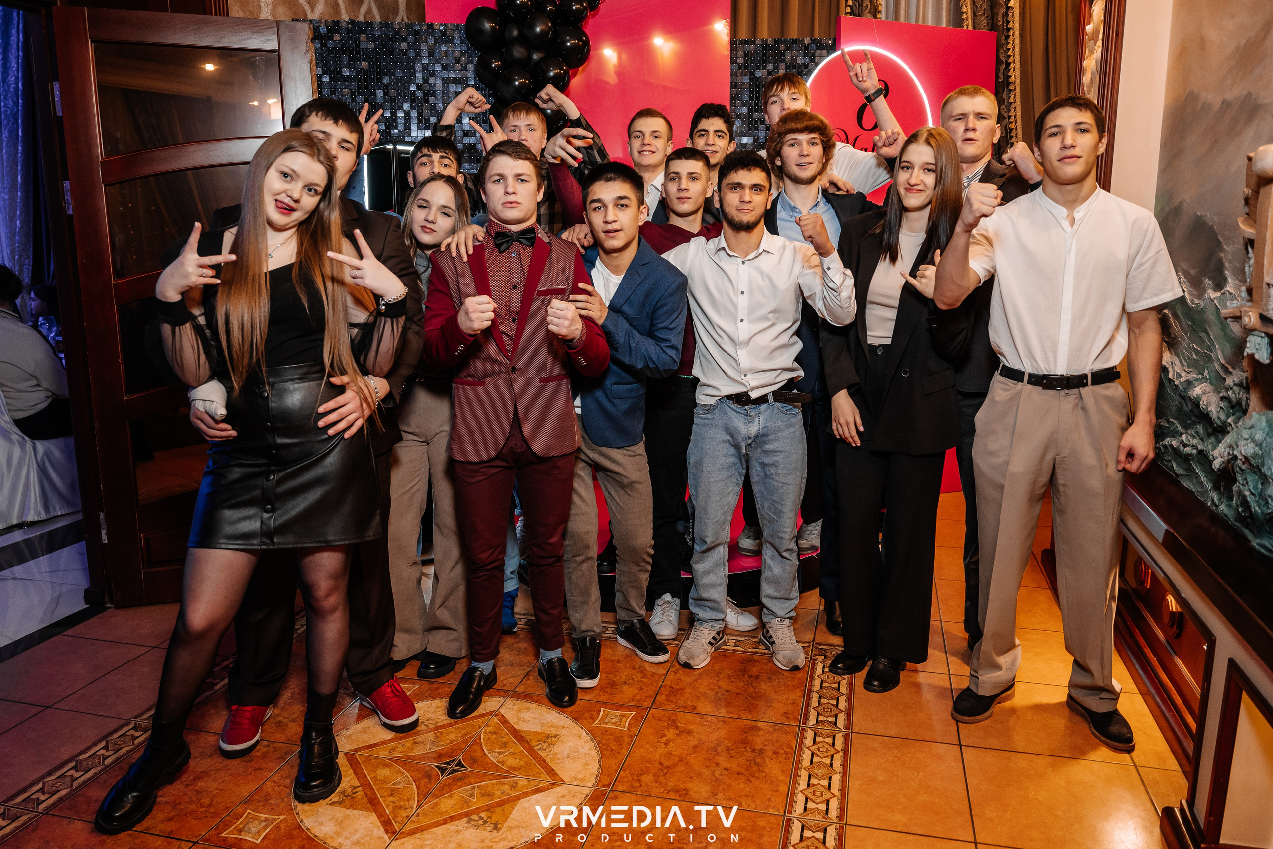 Международный женский день в ресторане «Лазурный берег»