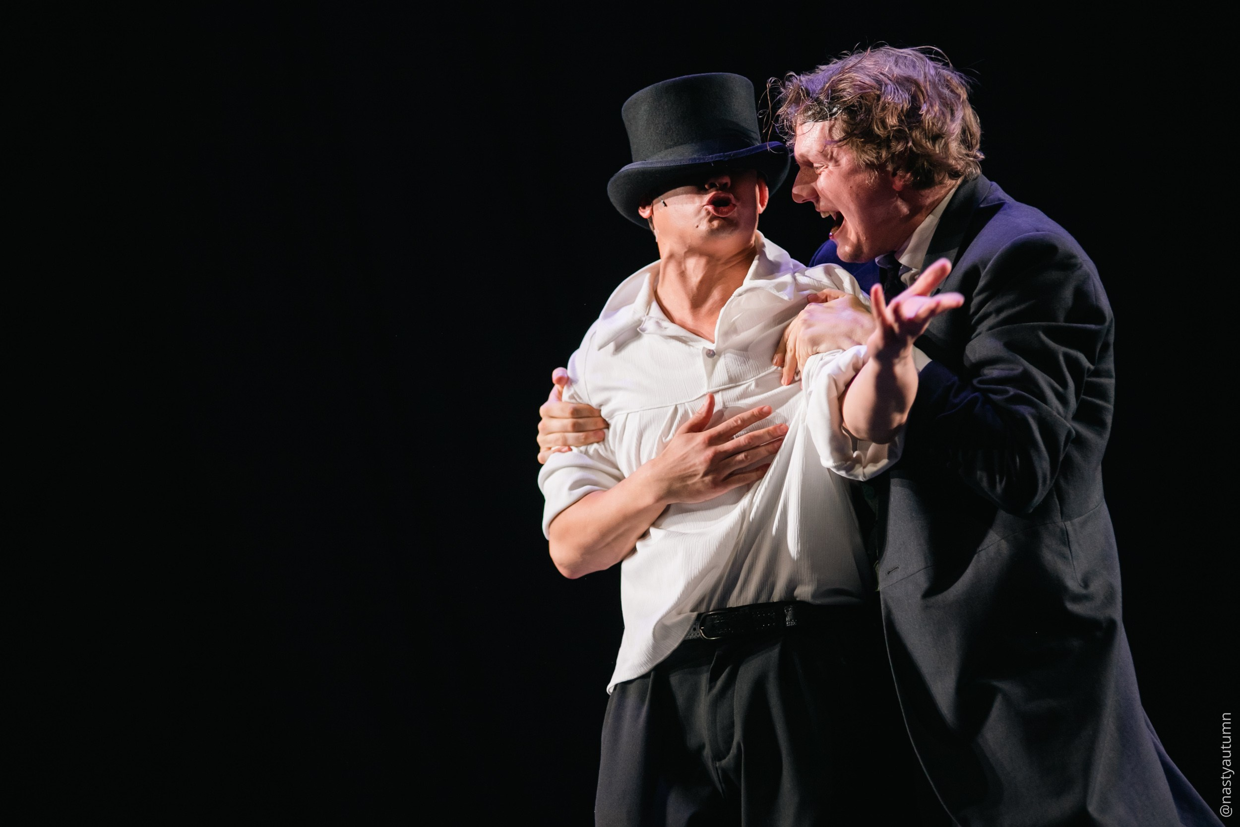 Генеральный прогон «Маяковский. Я сам.». Репортажный и концертный фотограф в Москве Анастасия Осень