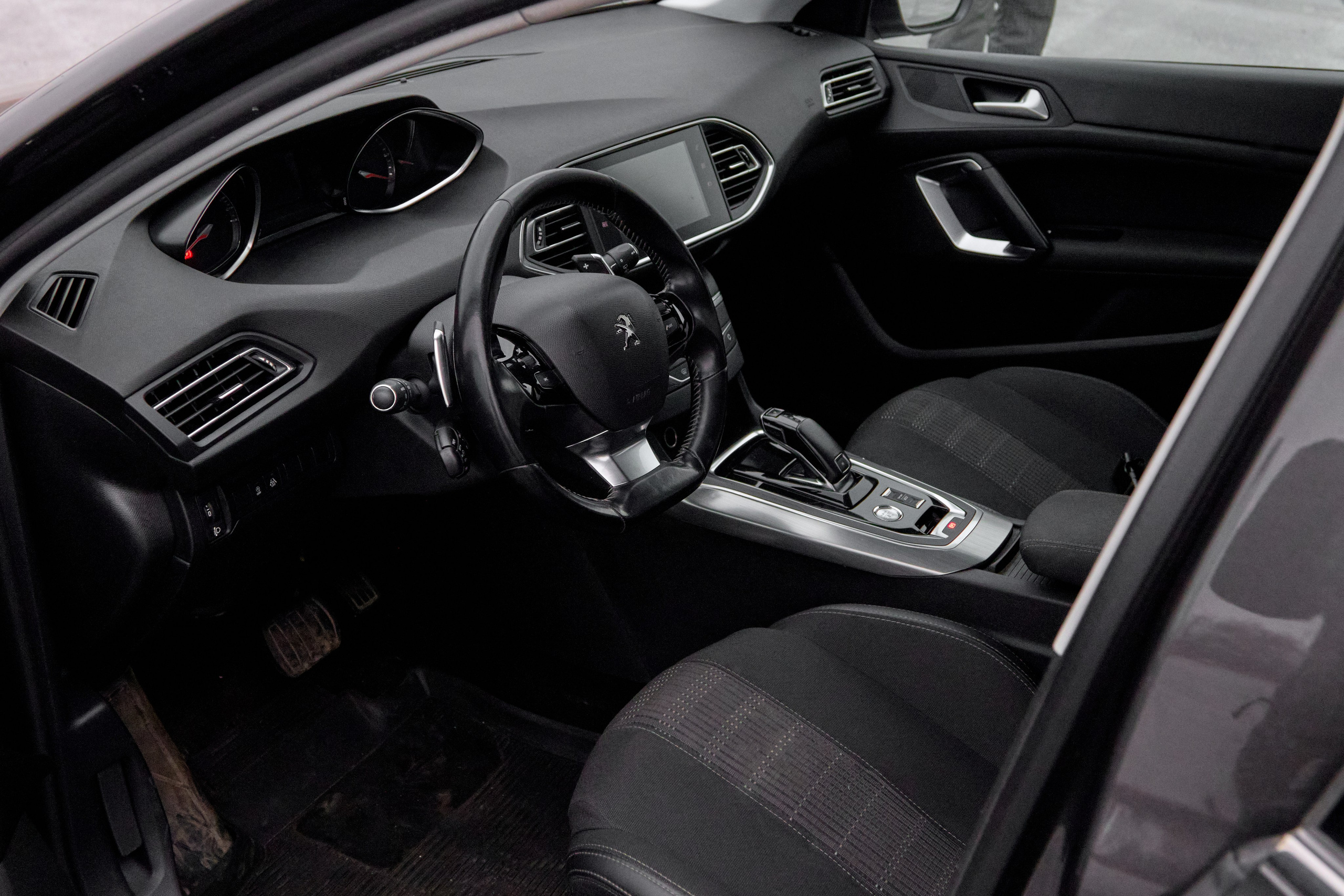 Peugeot 308. FM Media Сrew. Репортажные фото и видео