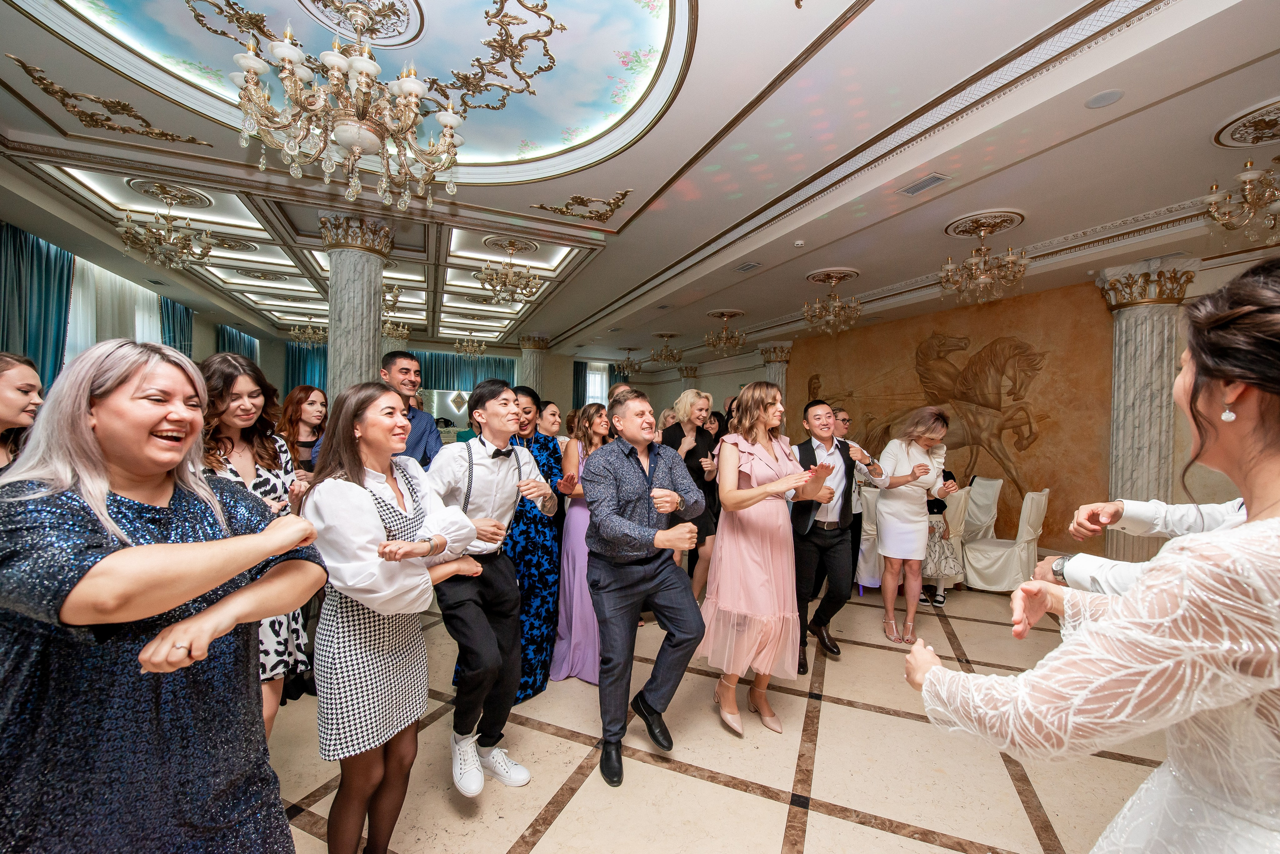 Руслан и Нина. Свадебный фотограф в Новосибирске. Александра Верхушина