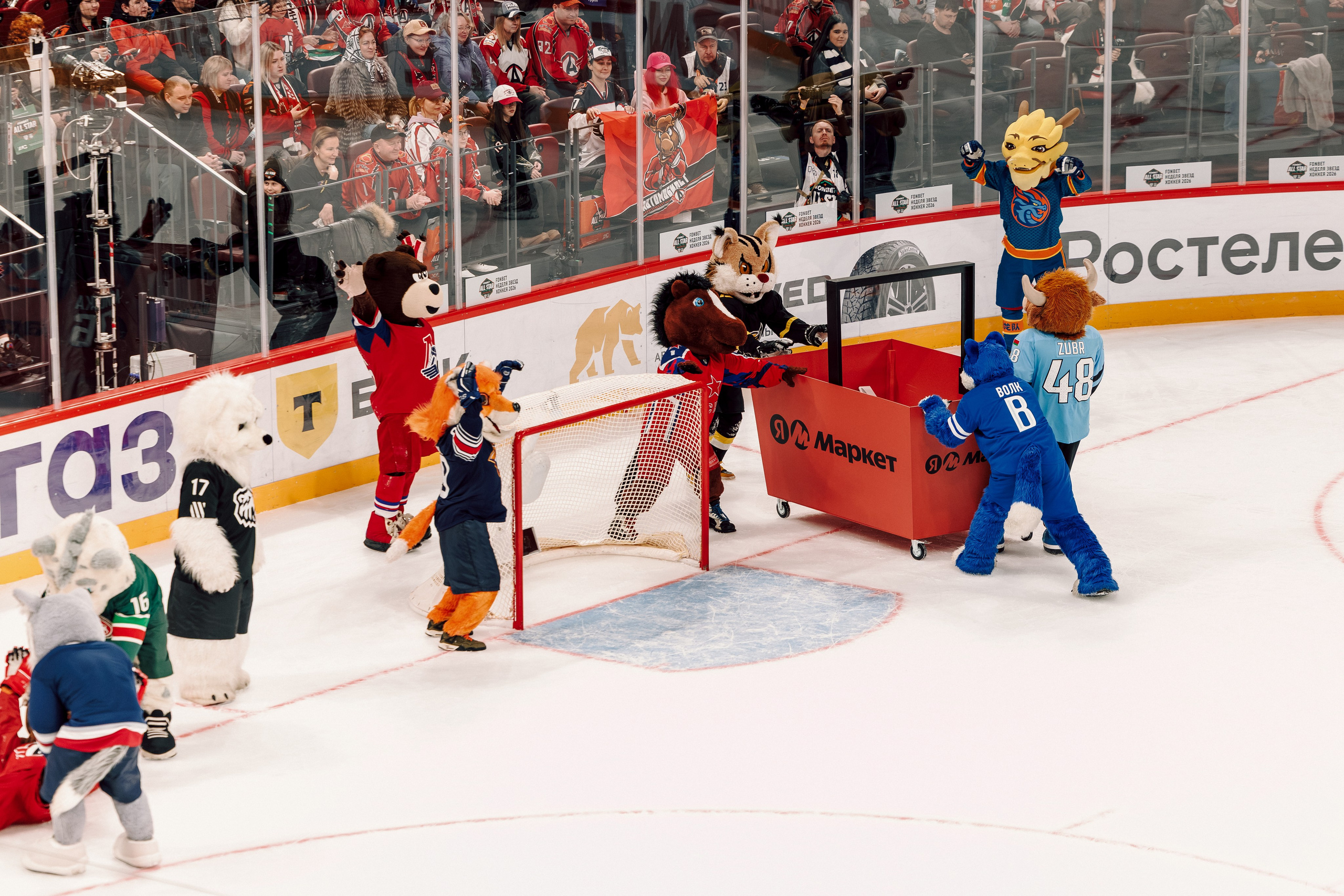 Fonbet All Star Week x Яндекс Маркет. Лёшка Варзегов — фотограф