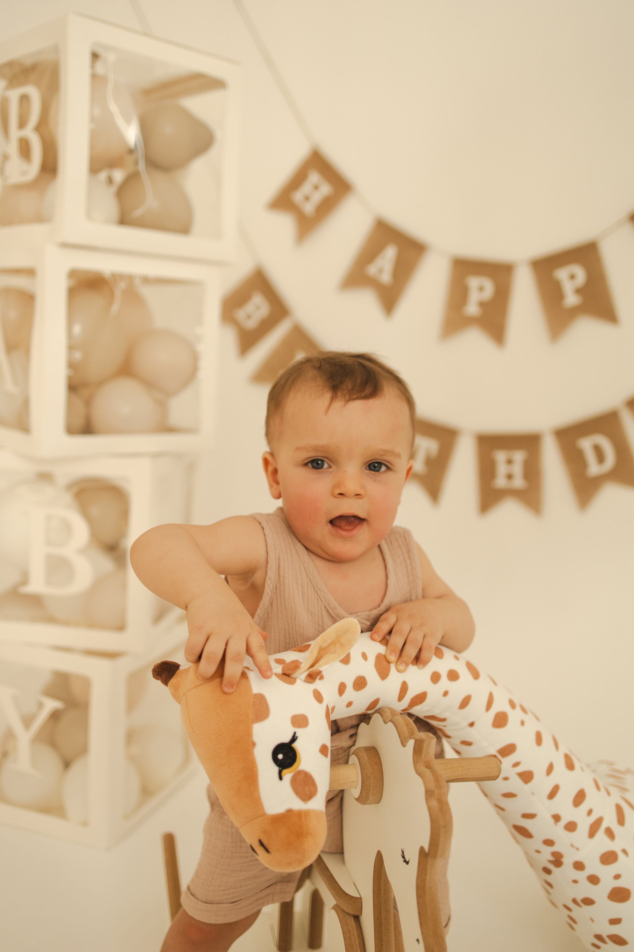 Тимоше 1 год. Фотограф в Иркутске Тома Кабанова