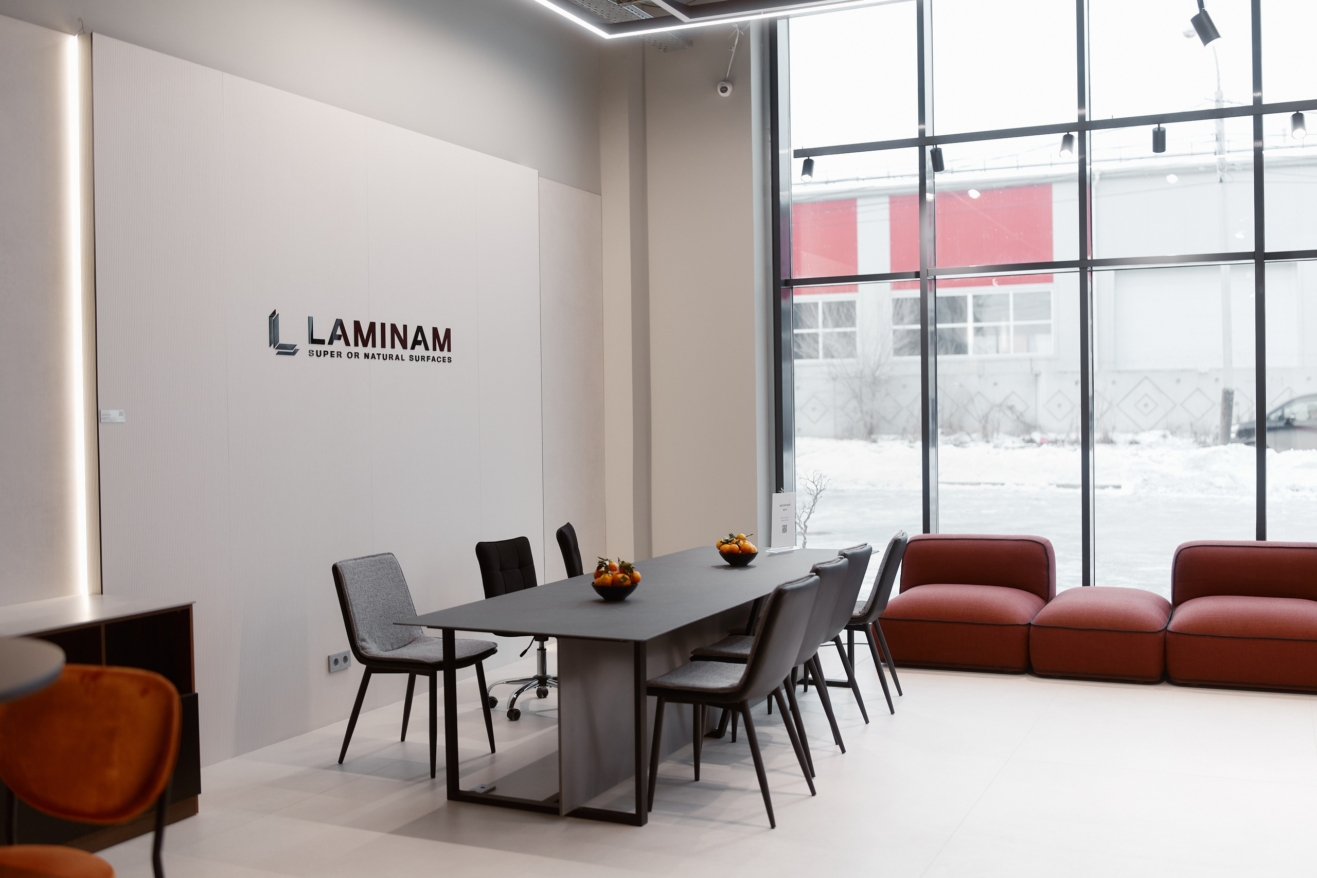 X15 Showroom. ФОТОГРАФ НА МЕРОПРИЯТИЕ ОТ СОЛЬ МЕДИА PRODUCTION