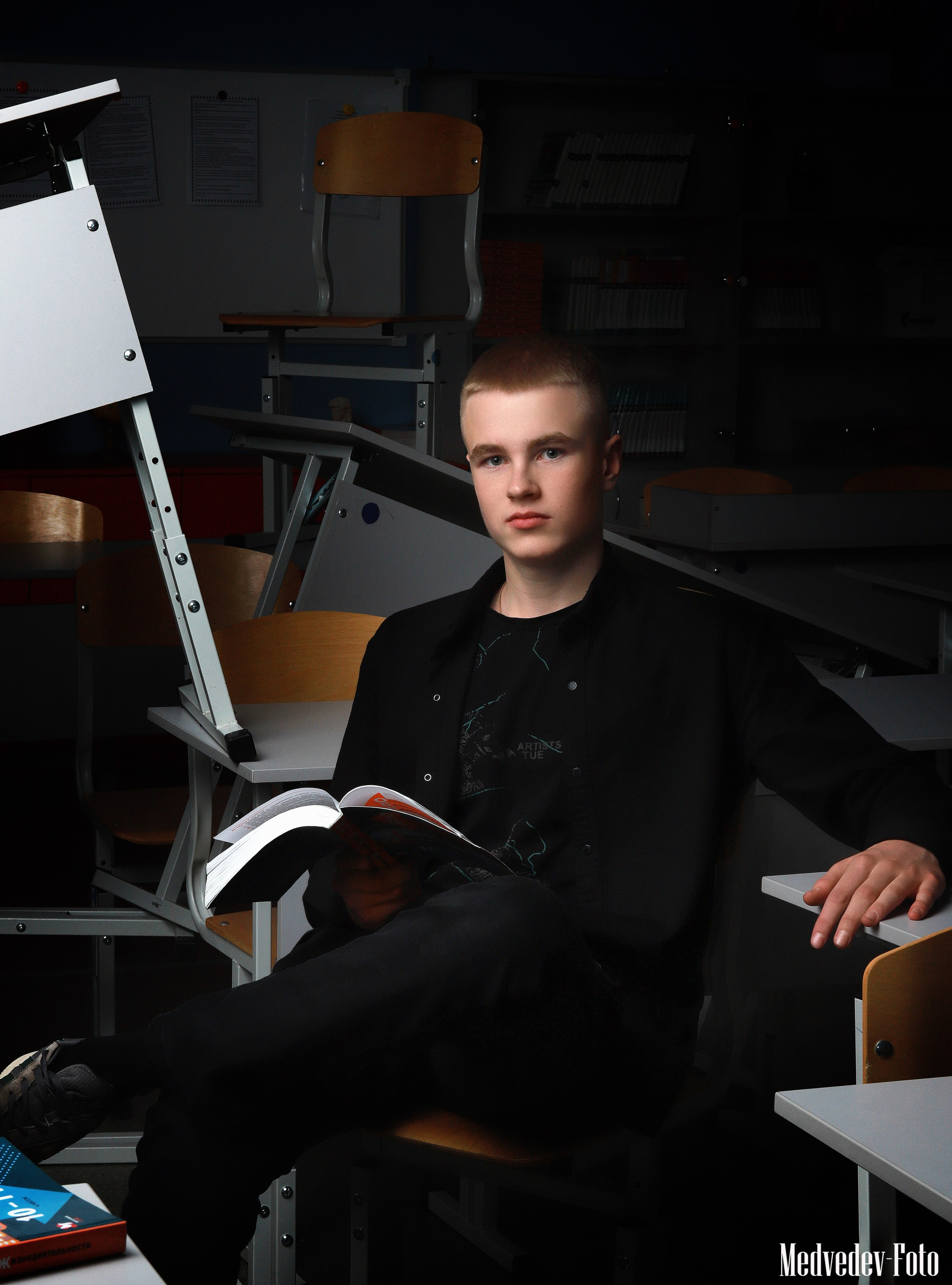 Школьные 9-11. Фотограф города  Краснотурьинска Медведев Михаил