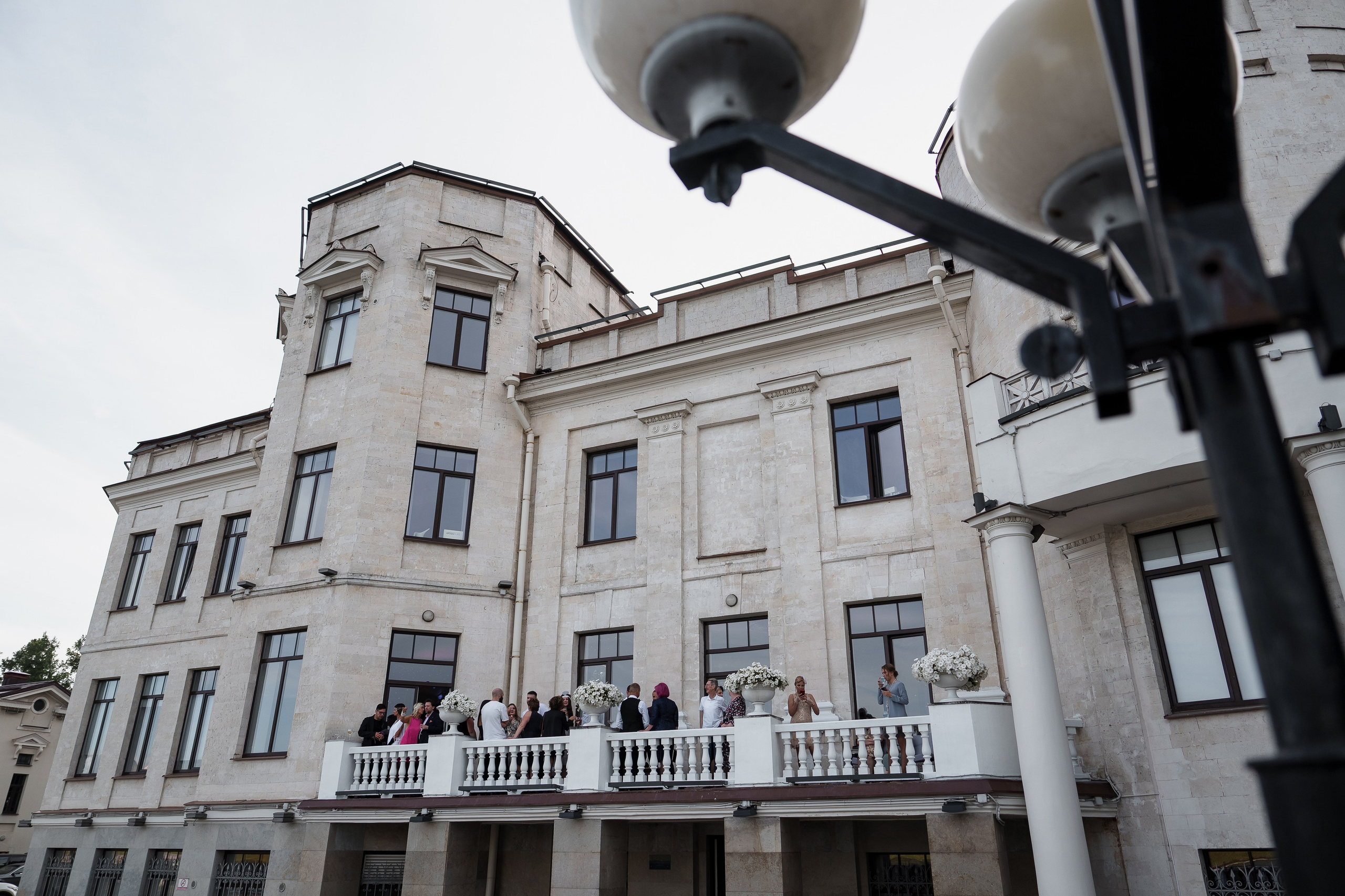 День рождения в особняке Путилова. Андрей Сухинин репортажный свадебный фотограф Санкт-Петербург