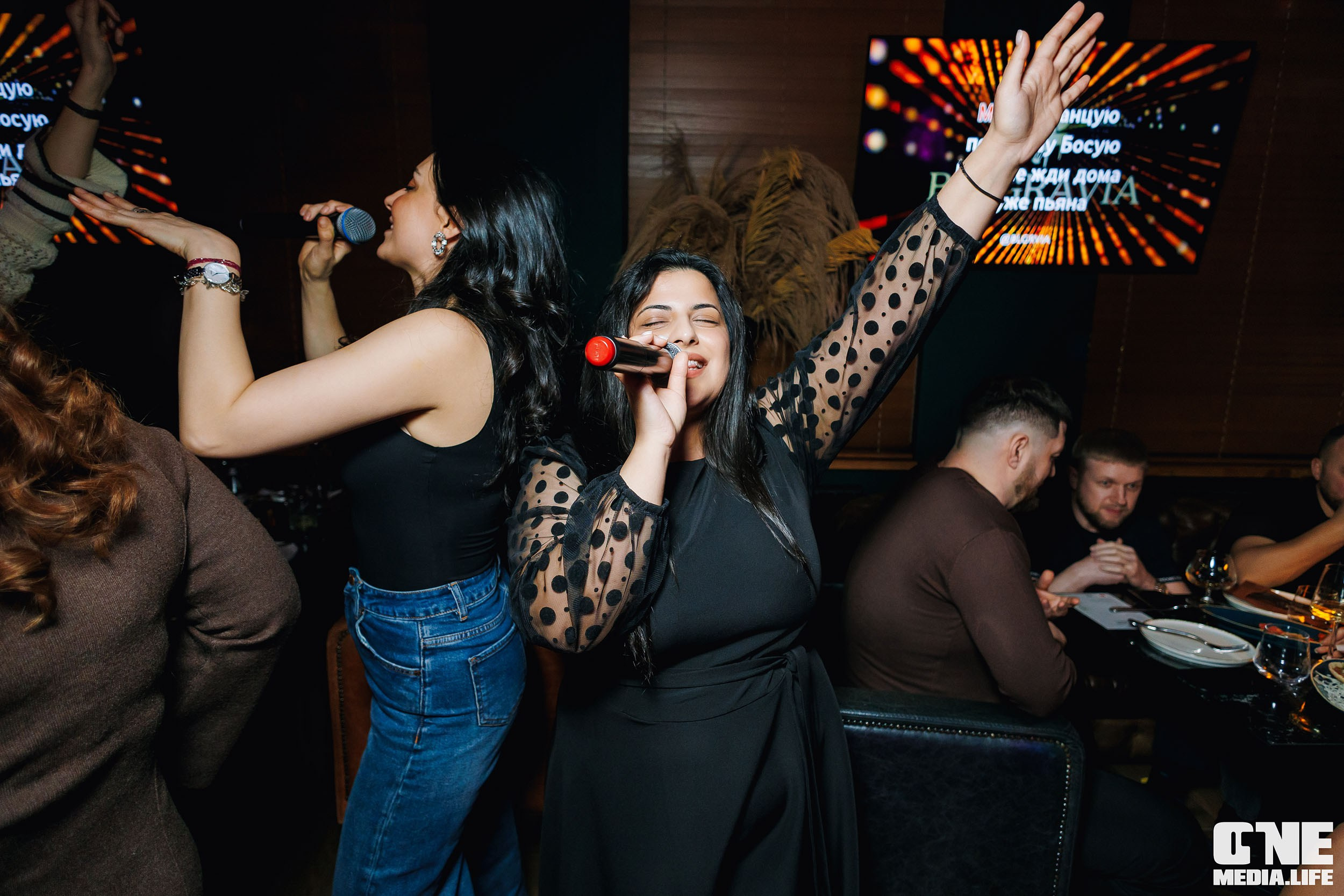 Фоторепортаж из караоке-клуба Белгравия. One Media Life: фоторепортажи, фотоотчеты с мероприятий и заведений