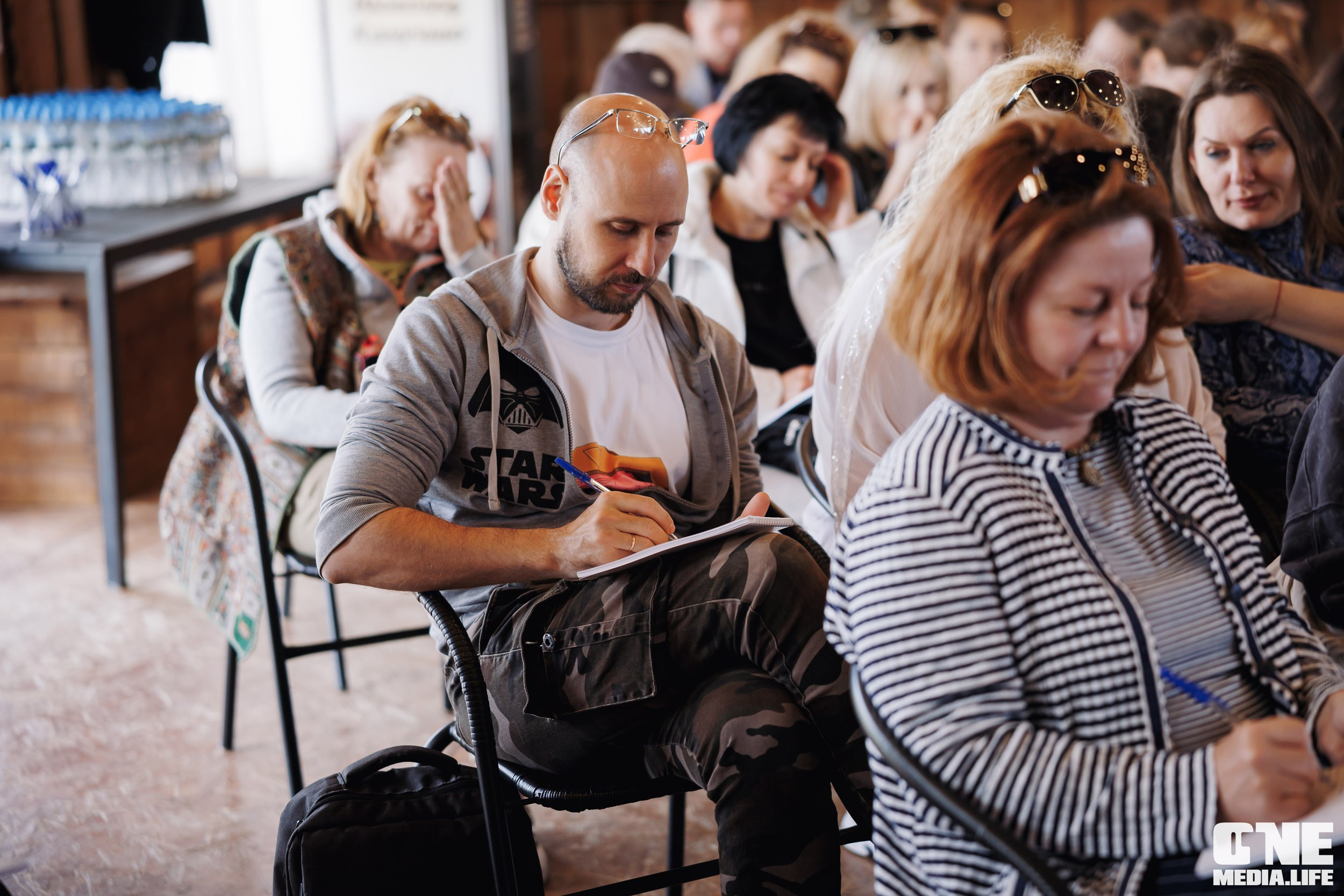 Фоторепортаж с форума «Мой бизнес. Сила в окружении». One Media Life: фоторепортажи, фотоотчеты с мероприятий и заведений