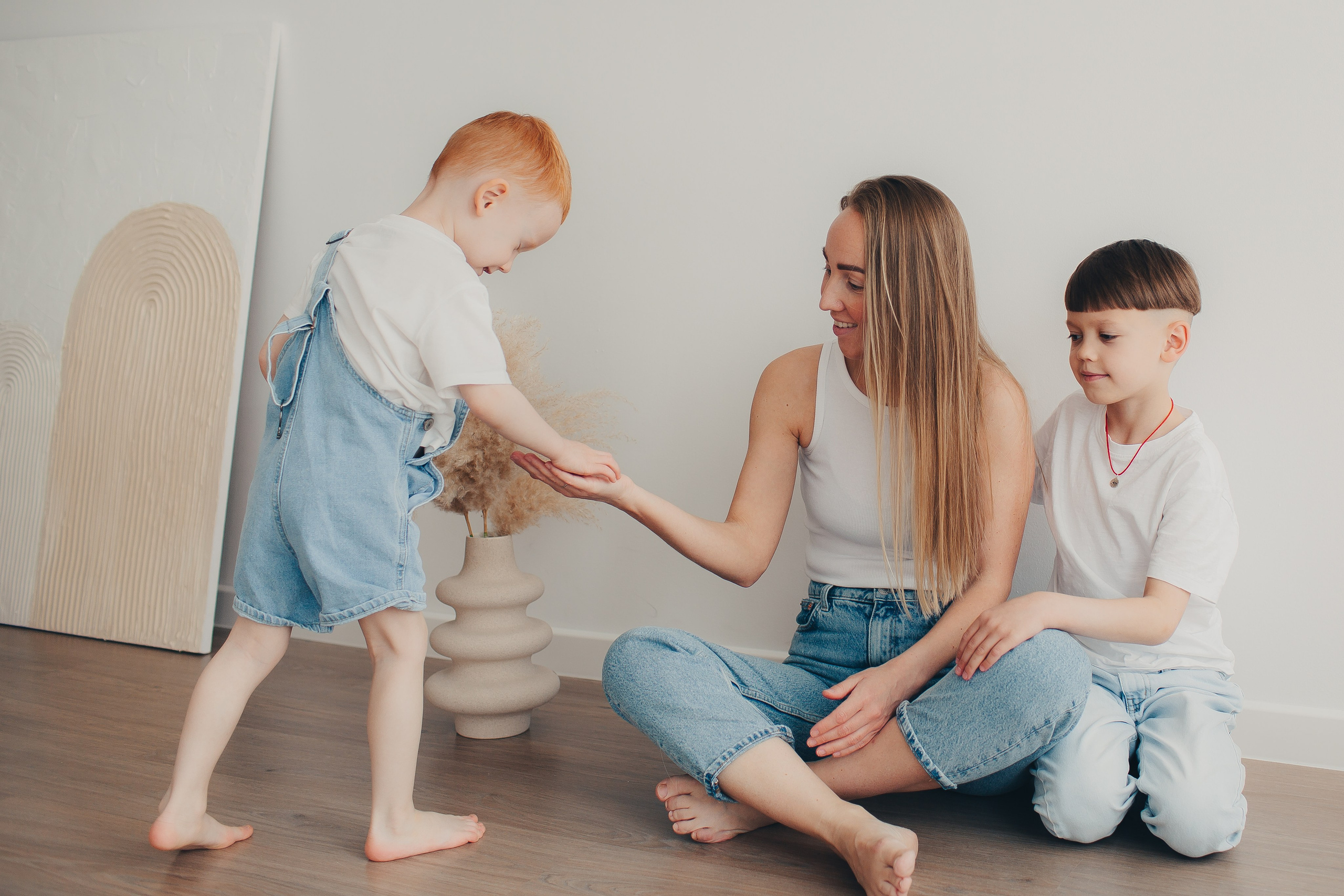 Семейная фотосессия в студии. Фотограф Евгения Мальцева, Архангельск