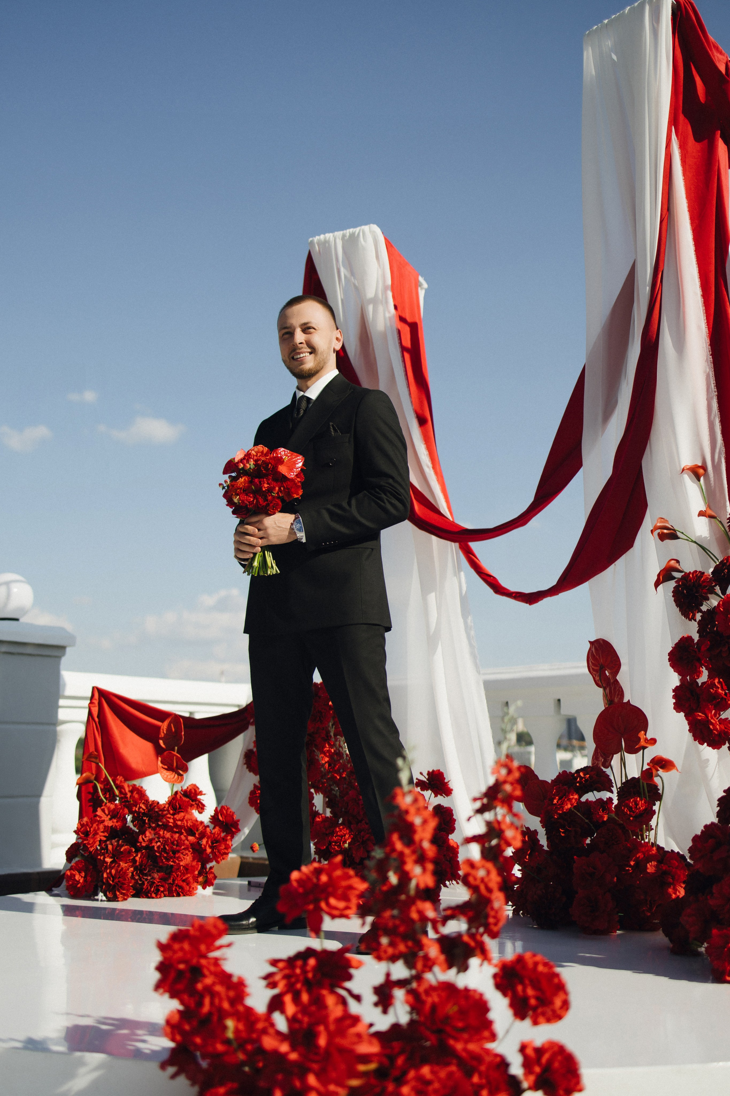 От любви есть только одно средство: любить ещё больше