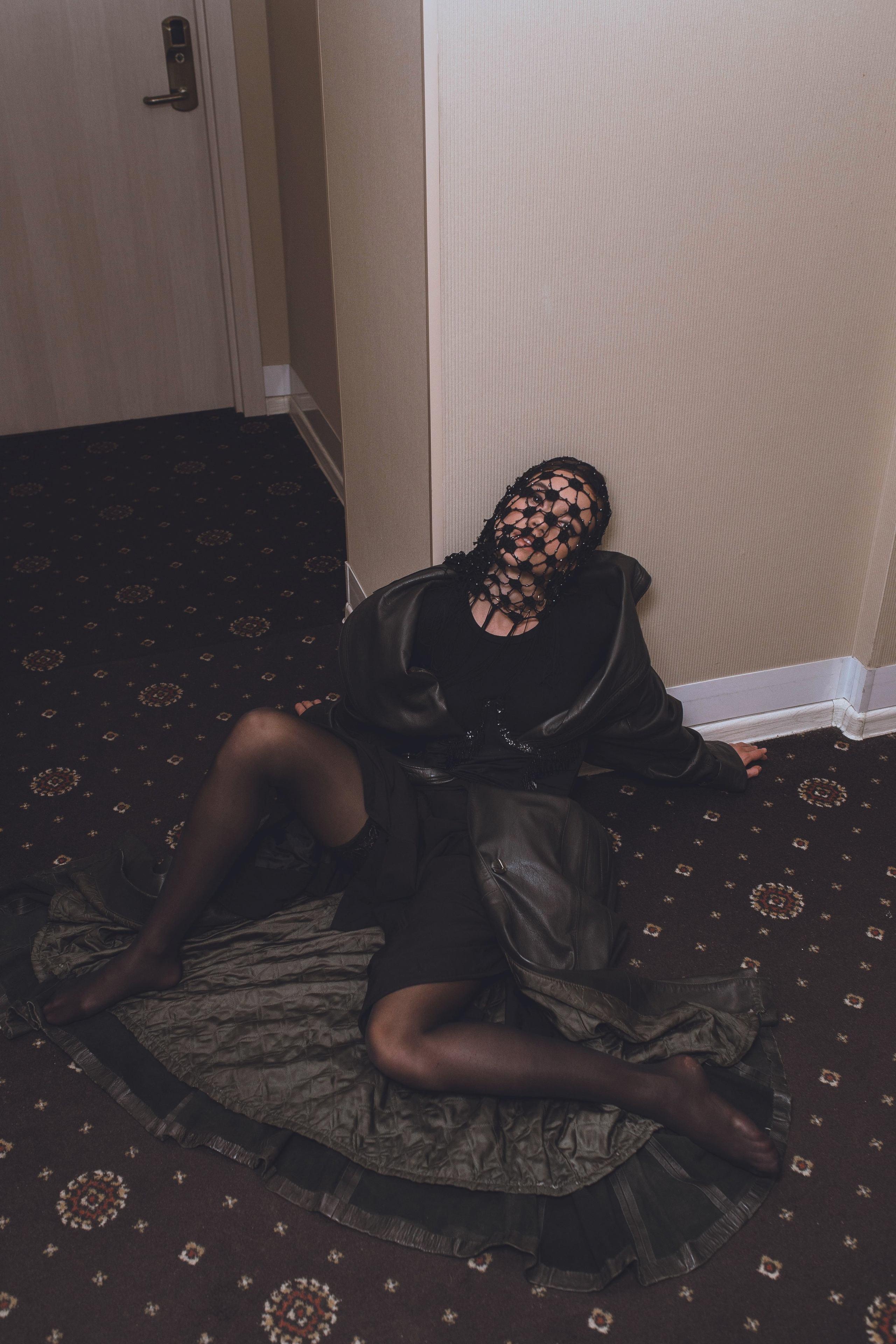 Hotel. Портретный фотограф Крис