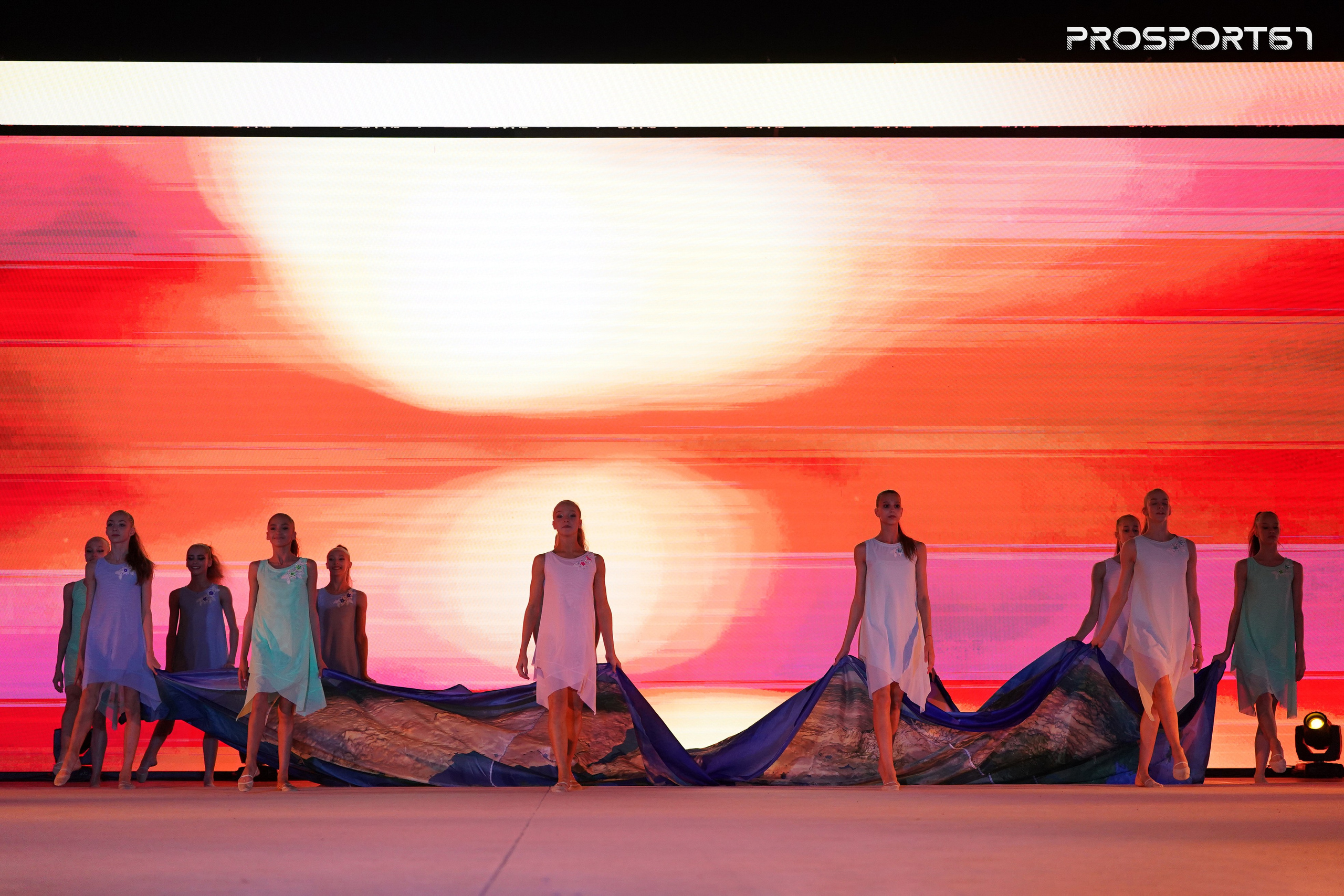 Закрытие. Хрустальная роза 2025 г.Минск. Спортивный фотограф Олег Медведев | prosport67 | Смоленск